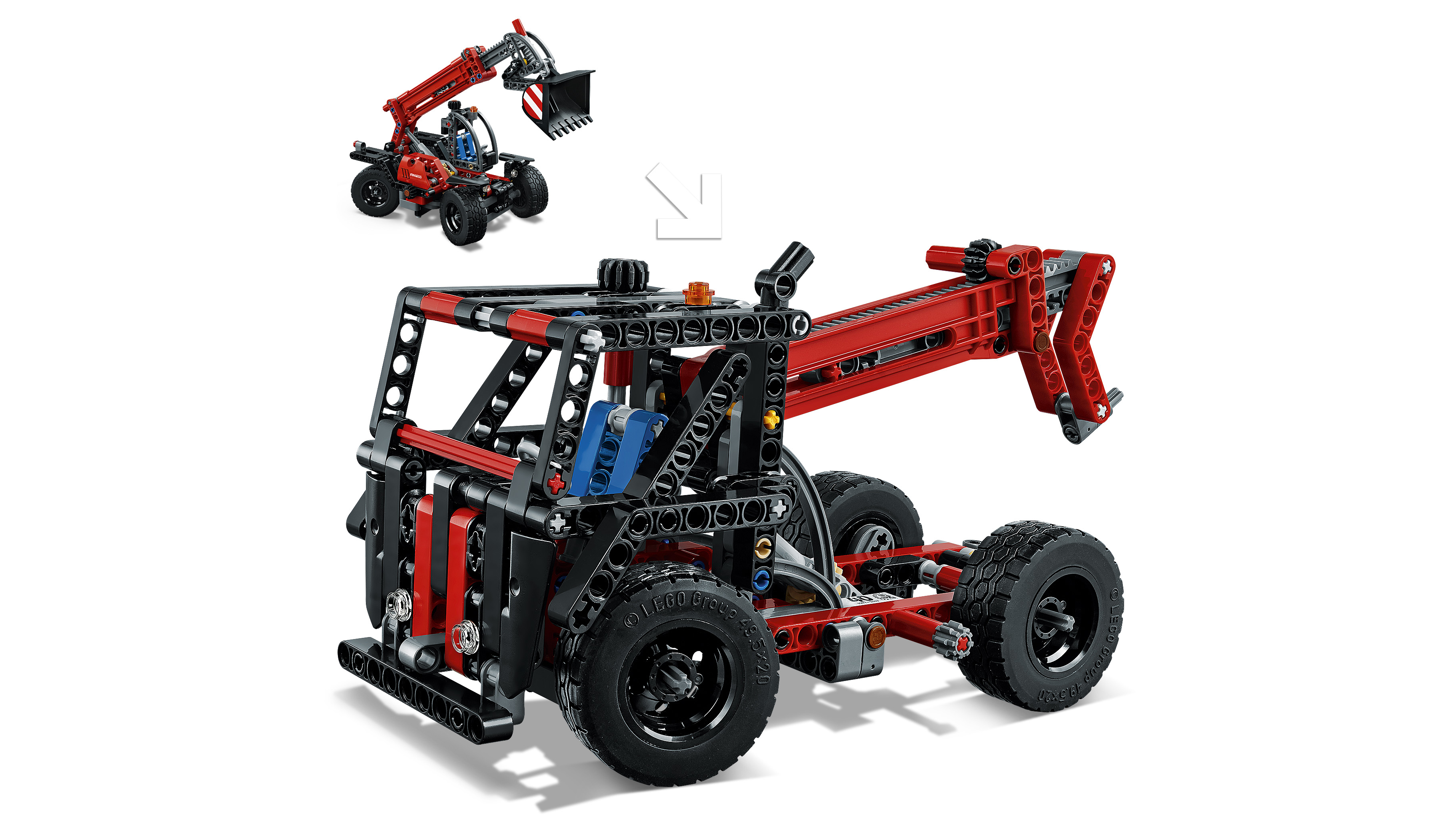 Een Lego Technic set toont een rood-zwarte constructievoertuig met een kraanarm en een kleiner graafmachine-model.