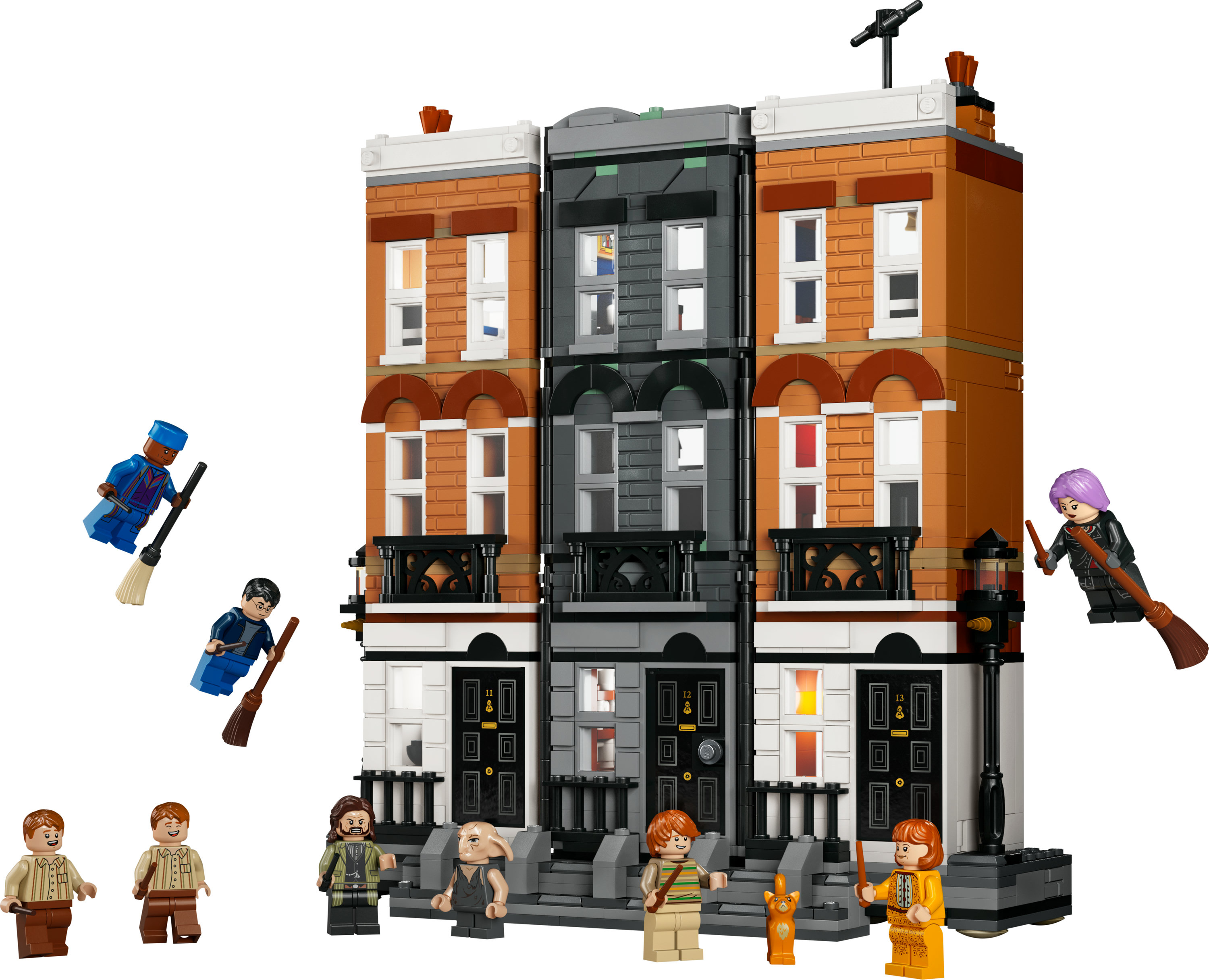 Lego Set von 12 Grimmauld Place Häusern. Enthält Minifiguren auf Besen.