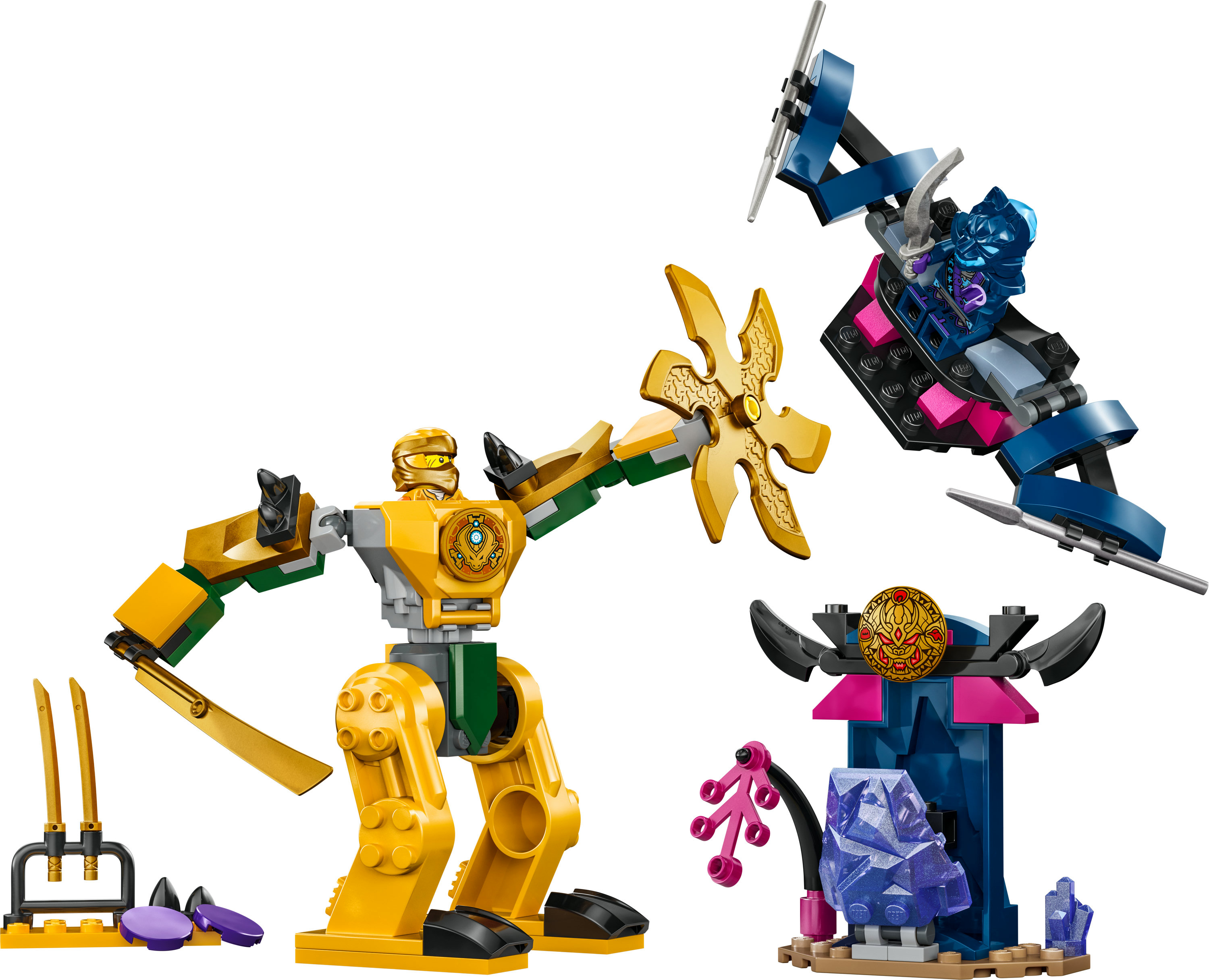 Lego Ninjago set met een gouden robot, andere figuren en structuren, op een witte achtergrond.