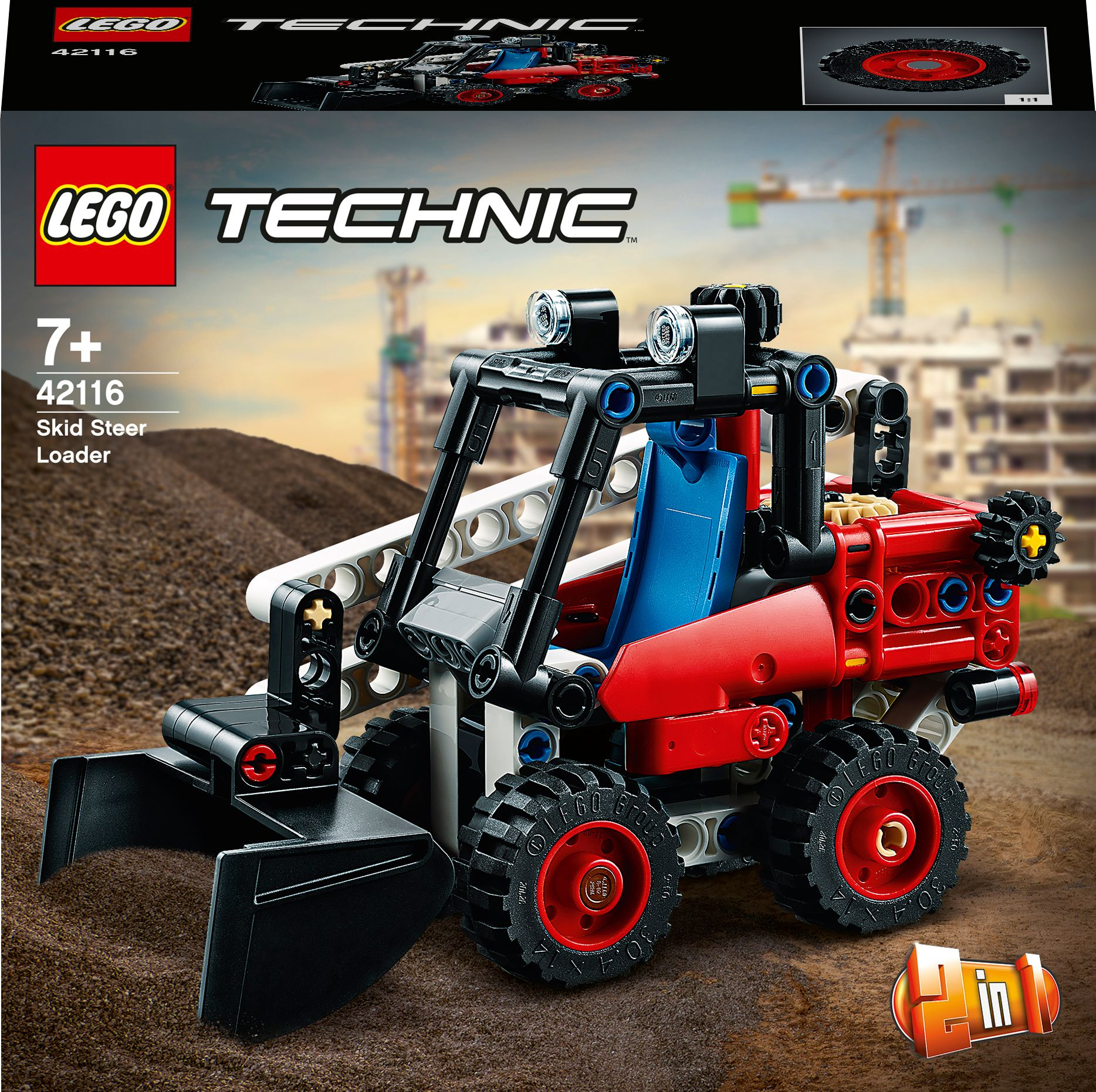 LEGO Technic Kompaktlader-Set. Ein rotes und schwarzes Baufahrzeug auf einer Baustelle.