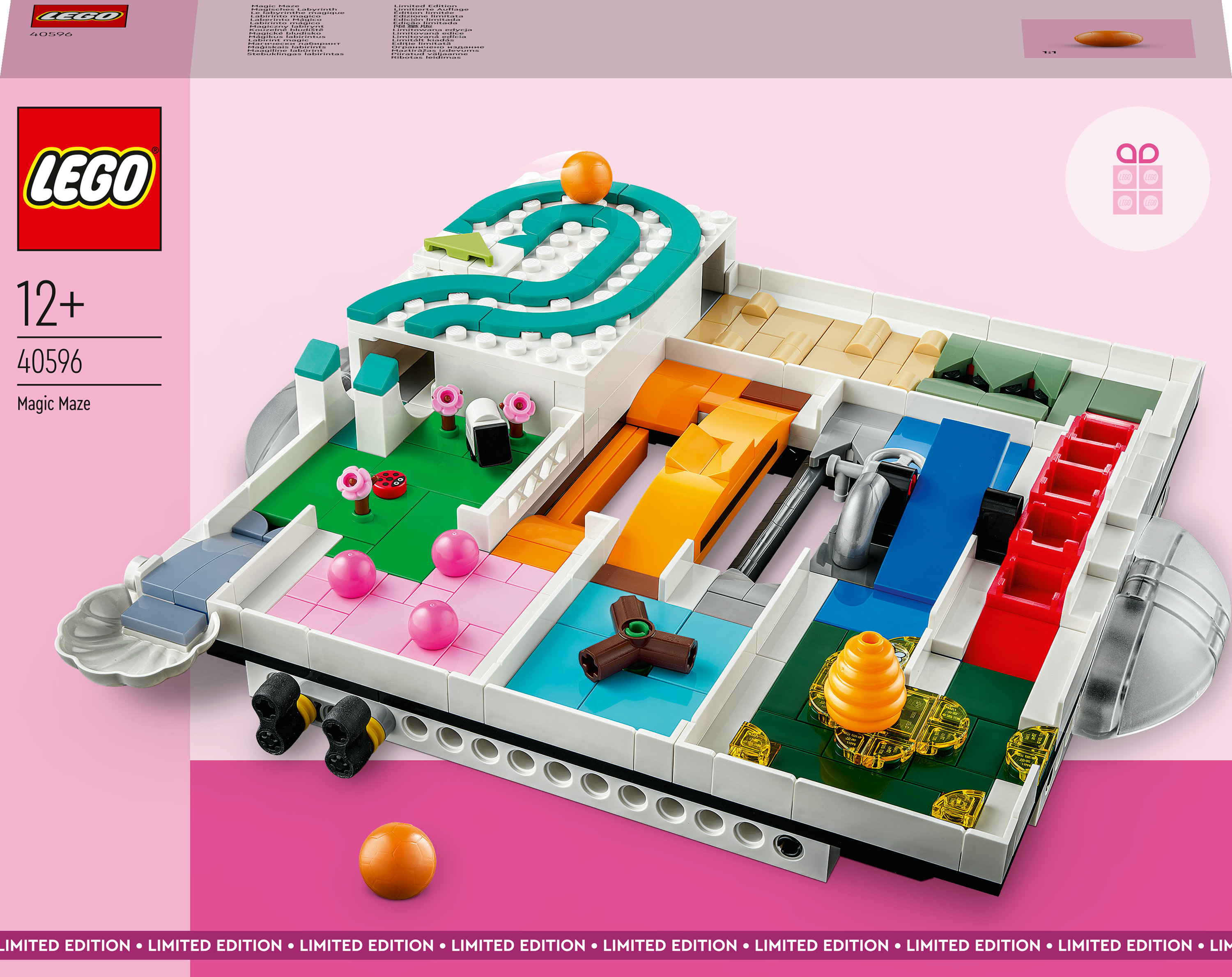 Zestaw Lego Magic Maze, pokazujący skomplikowany labirynt z kolorowymi blokami i elementami.