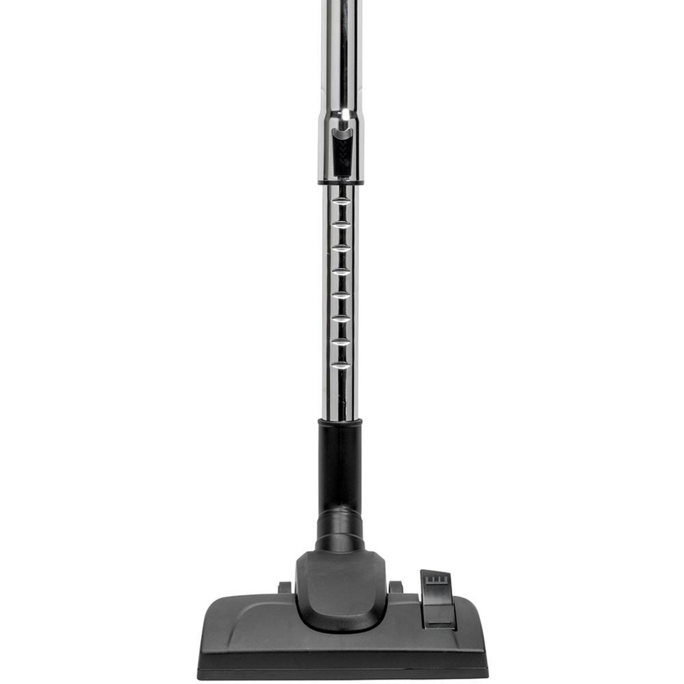 Ein Staubsaugerkopf. Er ist schwarz und hat einen Chromgriff.