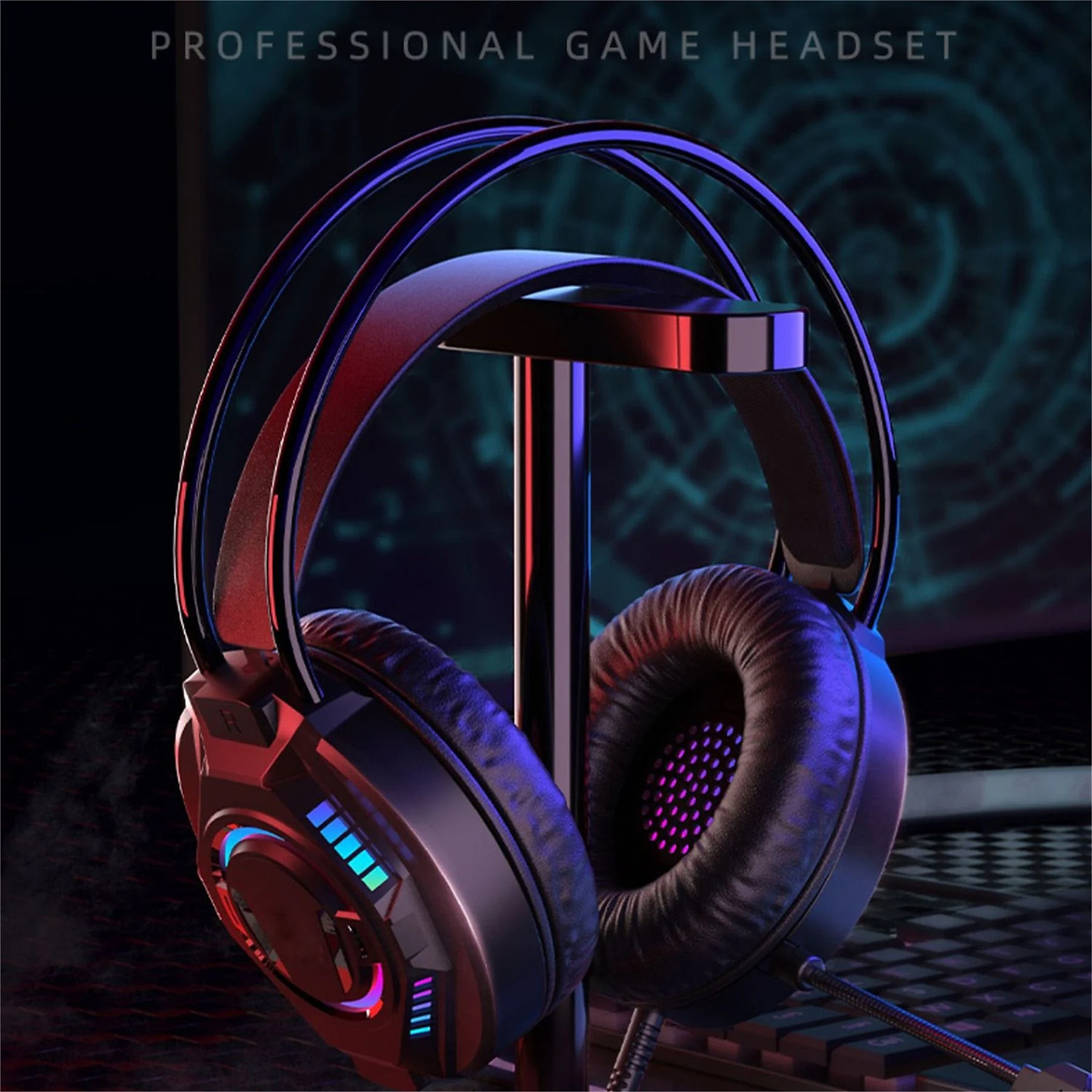 Ein schwarz-rotes Gaming-Headset auf einem Ständer mit bunten Lichtern. Der Hintergrund ist dunkel.