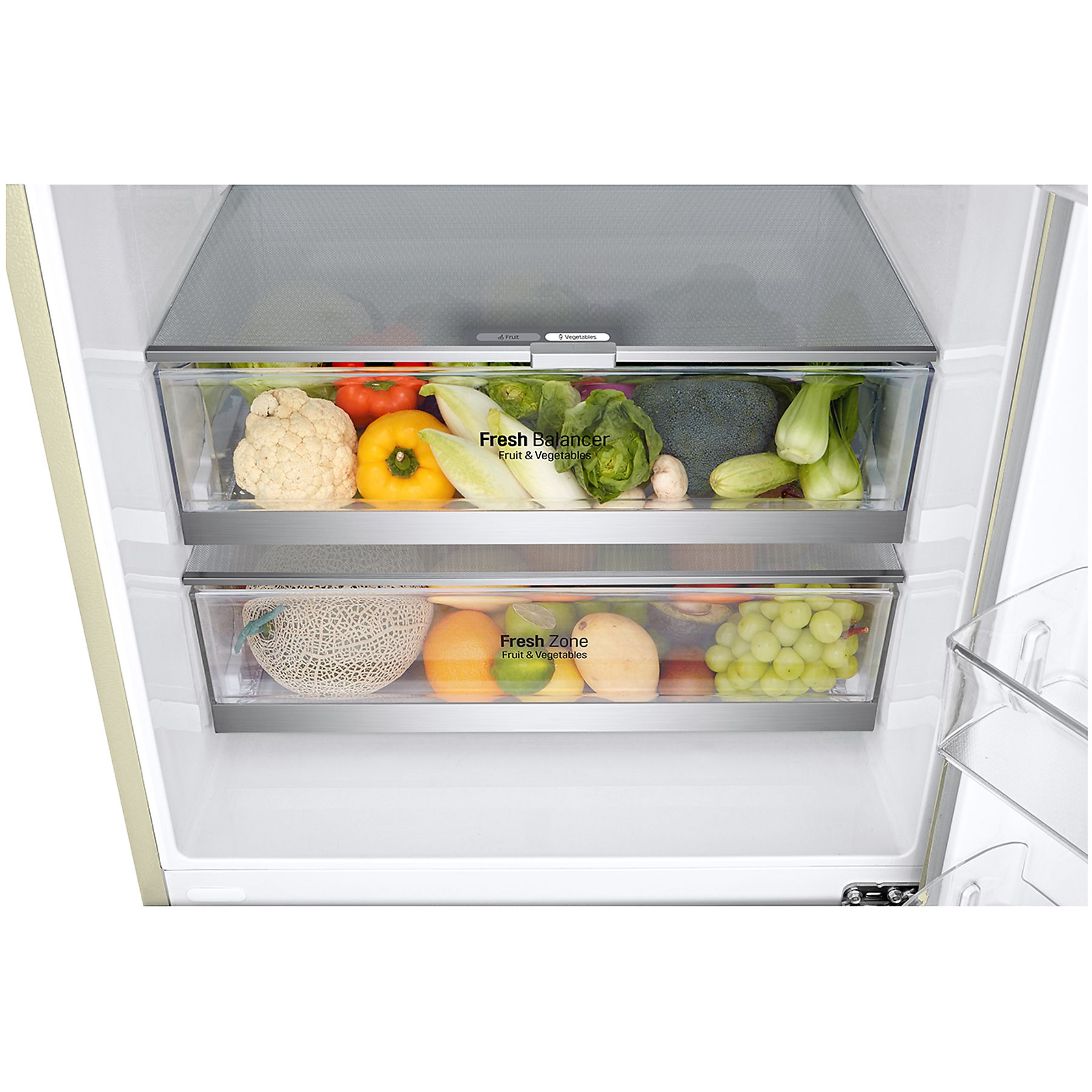 Interno del frigorifero con frutta e verdura in cassetti trasparenti.
