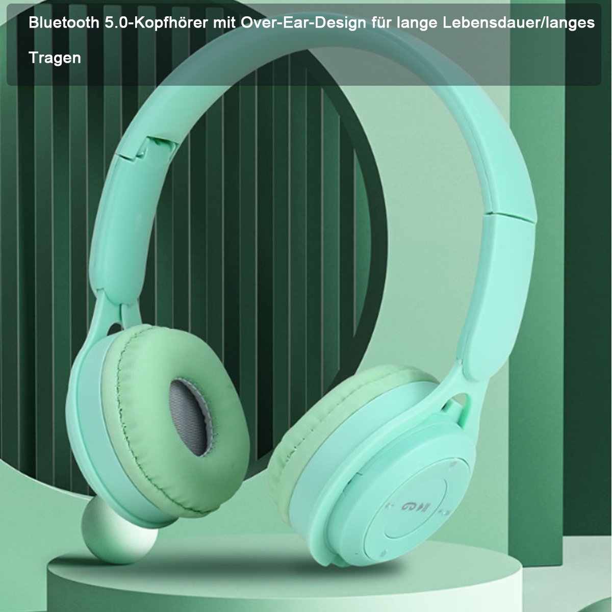 Minzgrüne Kopfhörer. Der Hintergrund ist in Grüntönen gehalten.