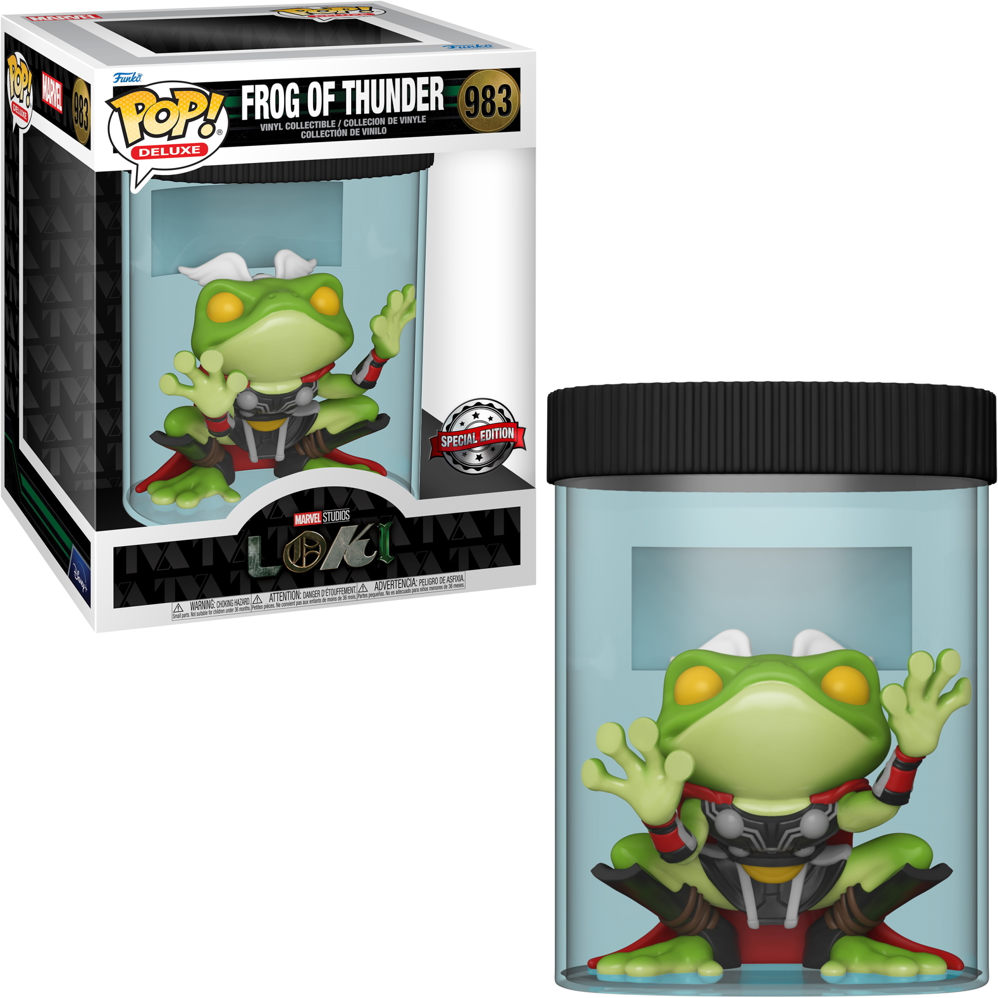 Eine Spielzeugfigur von Frosch des Donners in einer Box und einem Glas, grüner Frosch, schwarze Rüstung, roter Umhang.