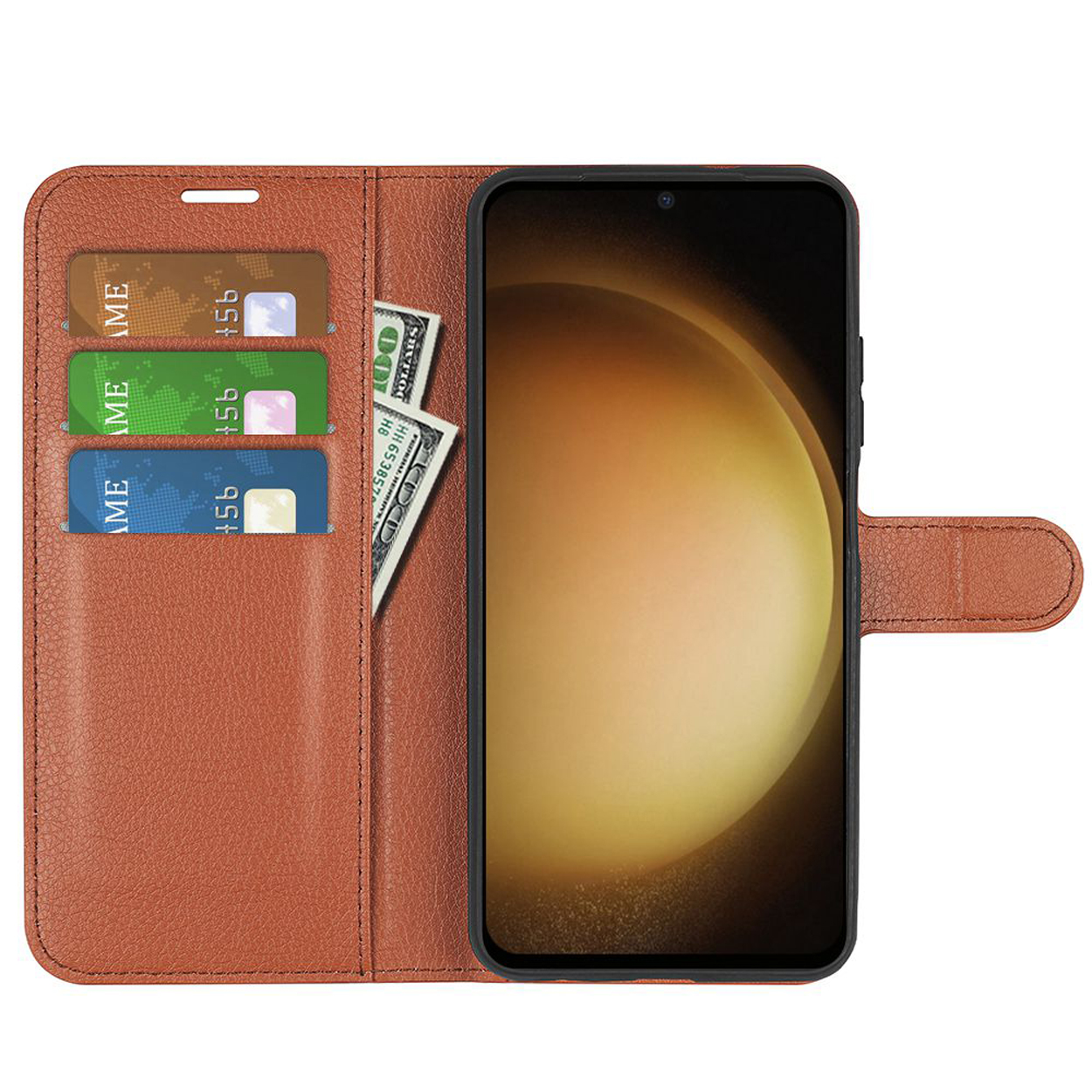 Bruin leren telefoonhoesje, open met creditcards en geld erin, en een telefoon.