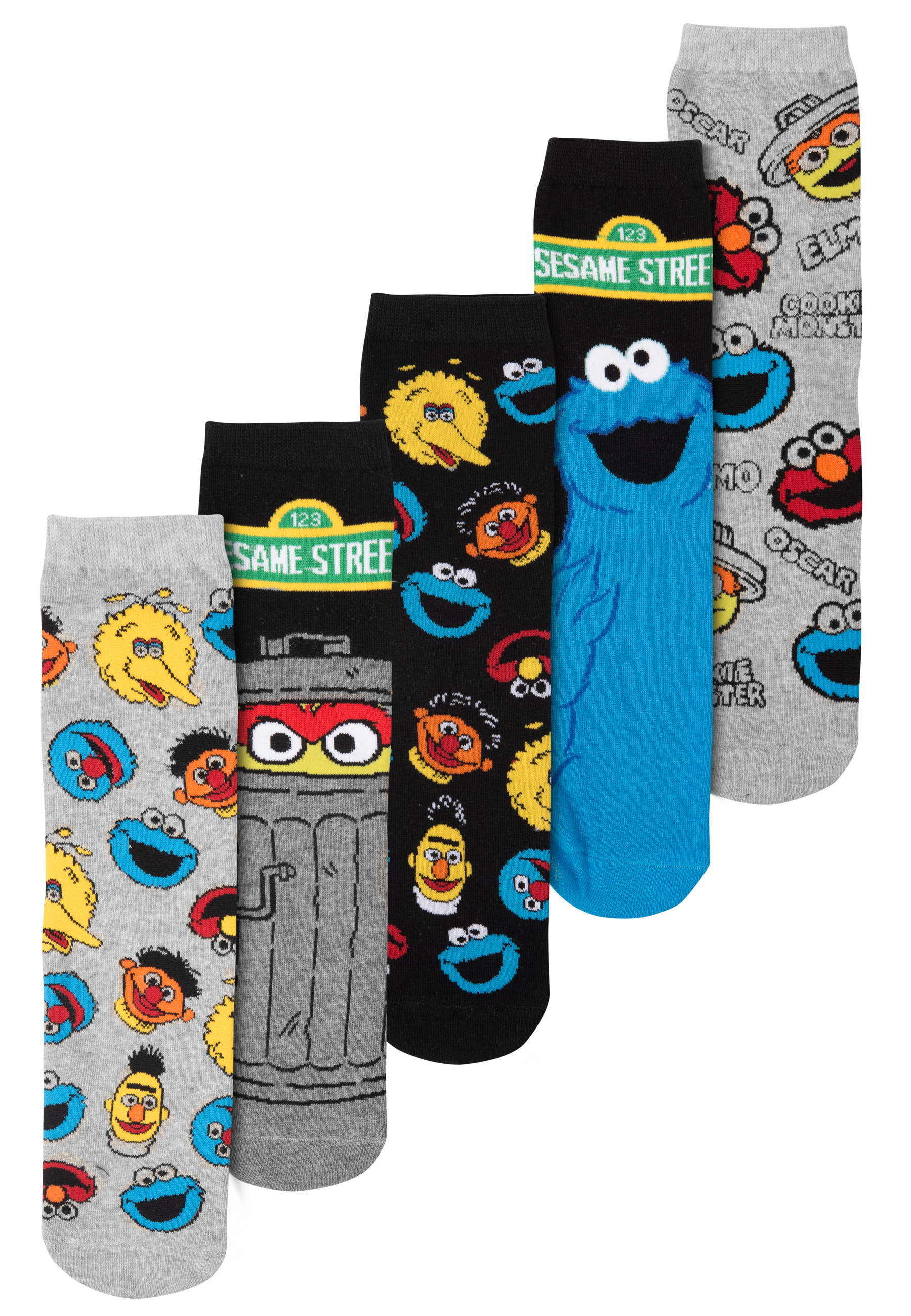 Fünf Sesamstraßen-Socken mit verschiedenen Charakteren: Elmo, Krümelmonster, Big Bird und Oscar.