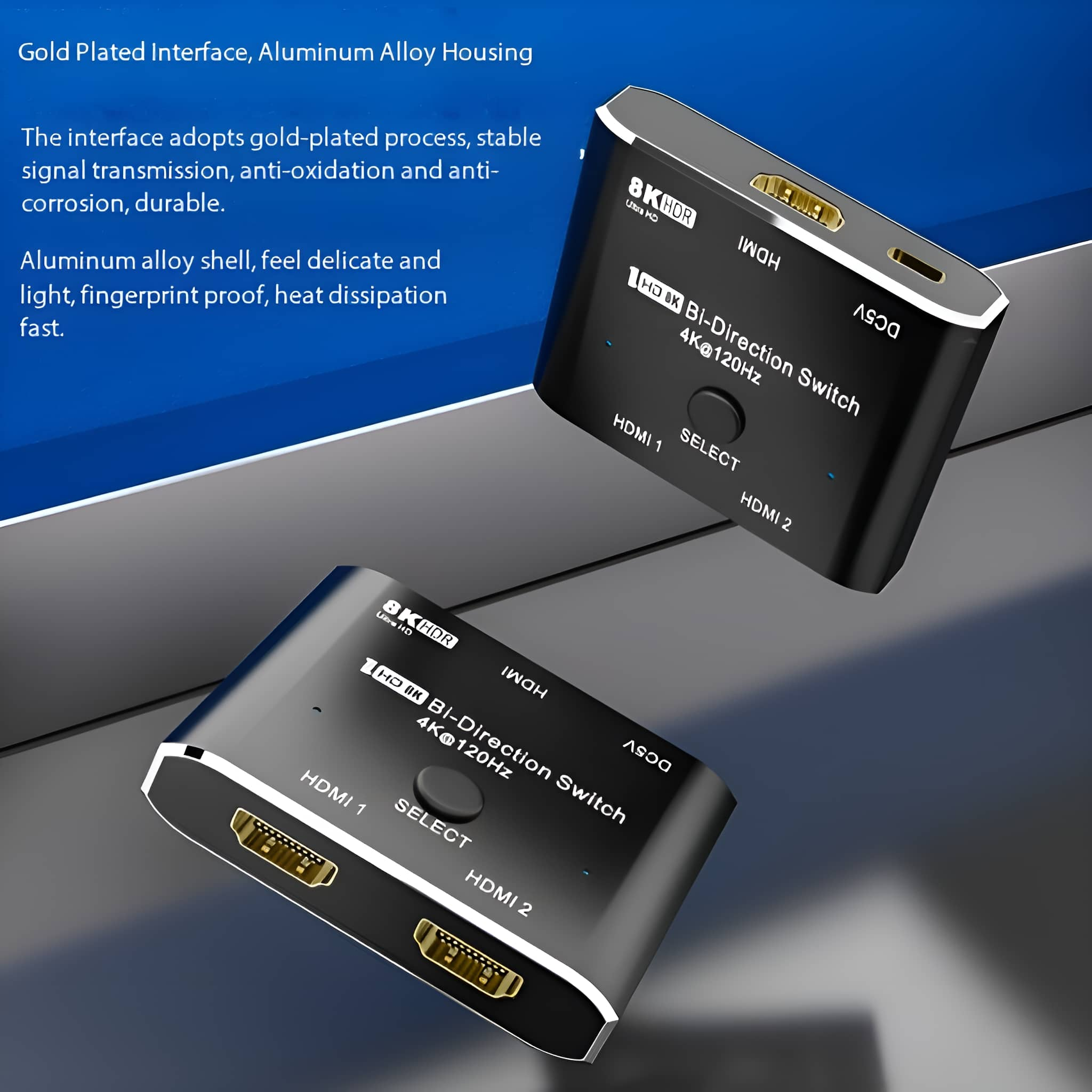 Zwei schwarze HDMI-Umschalter mit goldenen Anschlüssen. Einer ist abgewinkelt, der andere flach.
