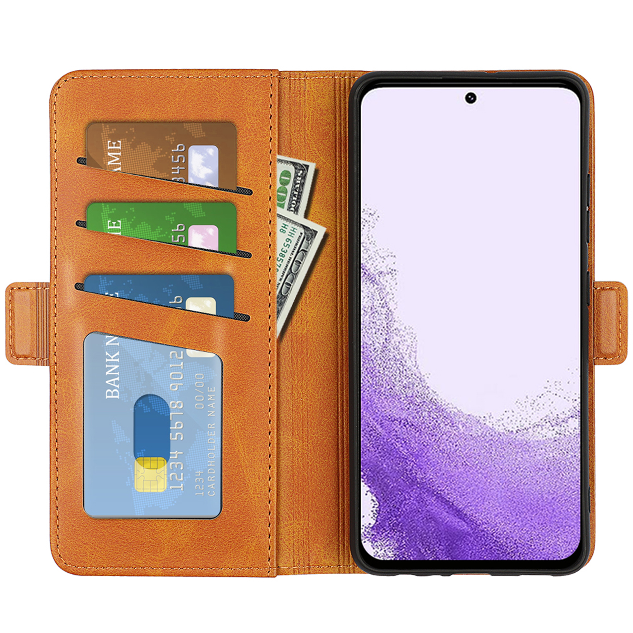 Bruine telefoonhoes, open, met telefoon, kaarten en geld, op witte achtergrond.