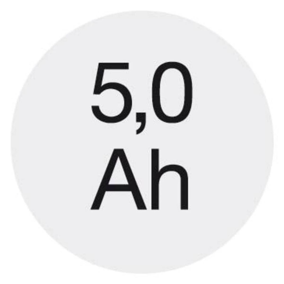 Białe koło z czarnym tekstem „5,0 Ah”. Jest to etykieta dla baterii.