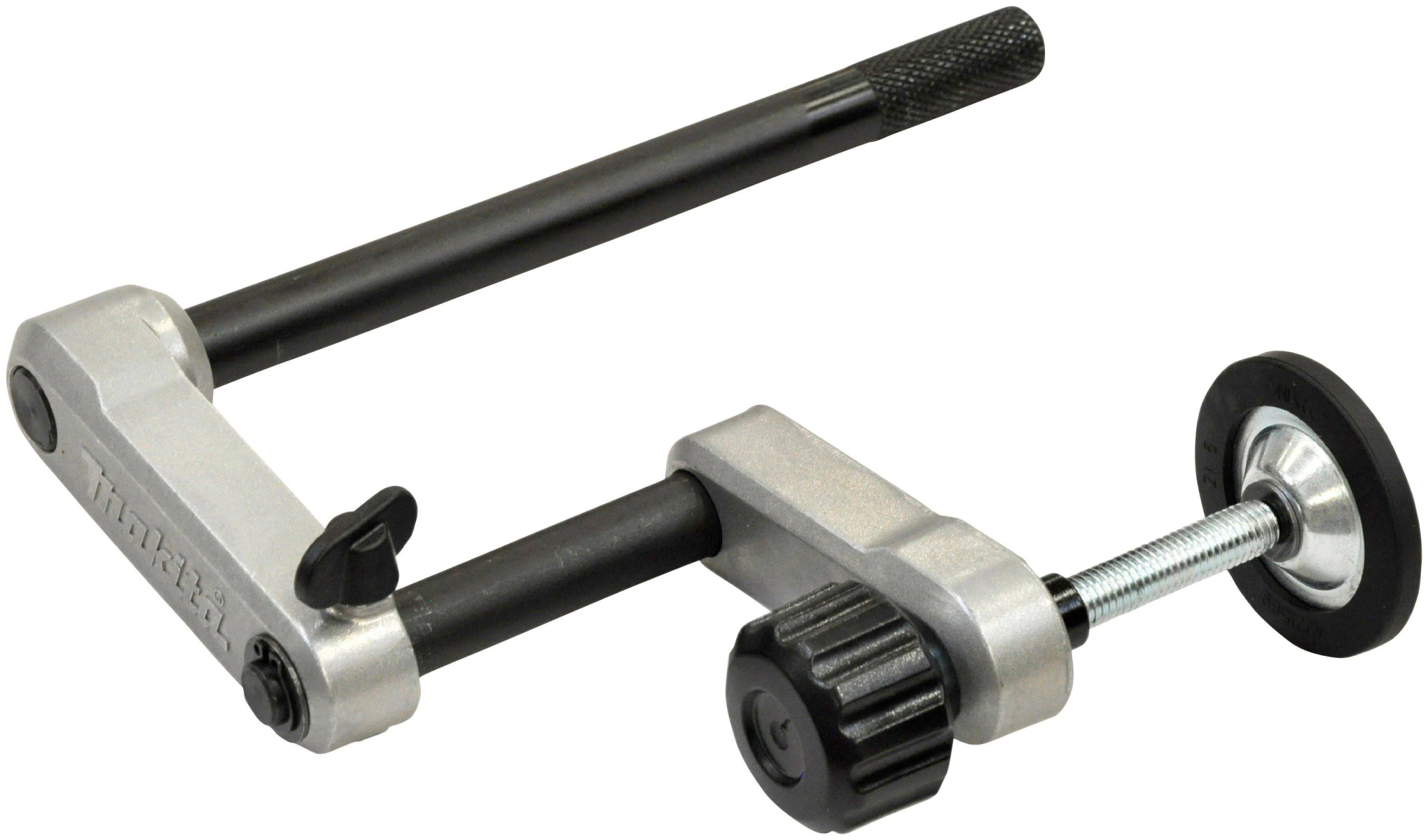 Metallklemmenwerkzeug mit schwarzem Griff und Schraube auf weißem Grund.