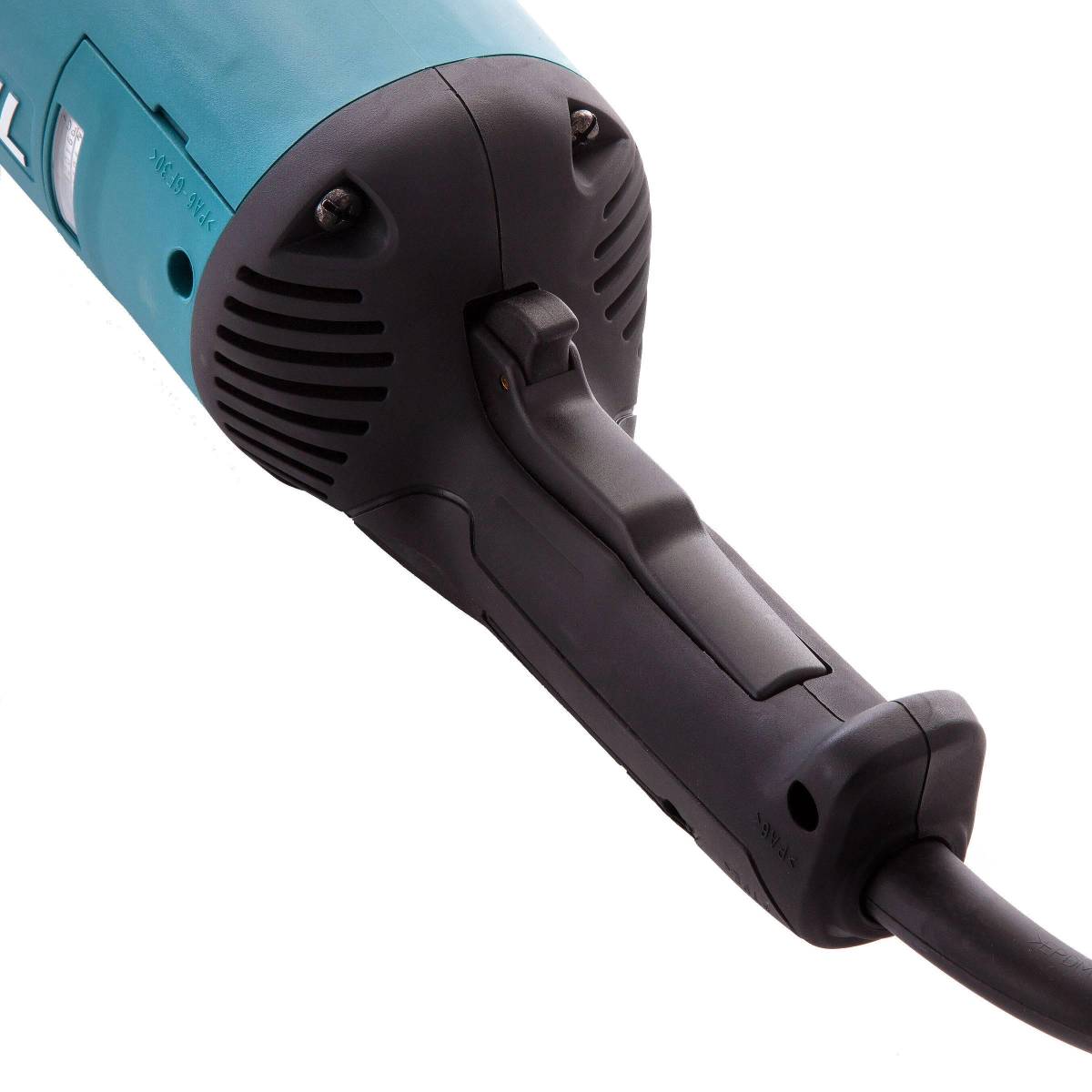 Primer plano de un mango de herramienta eléctrica negro y turquesa. El mango tiene un gatillo y un cable.