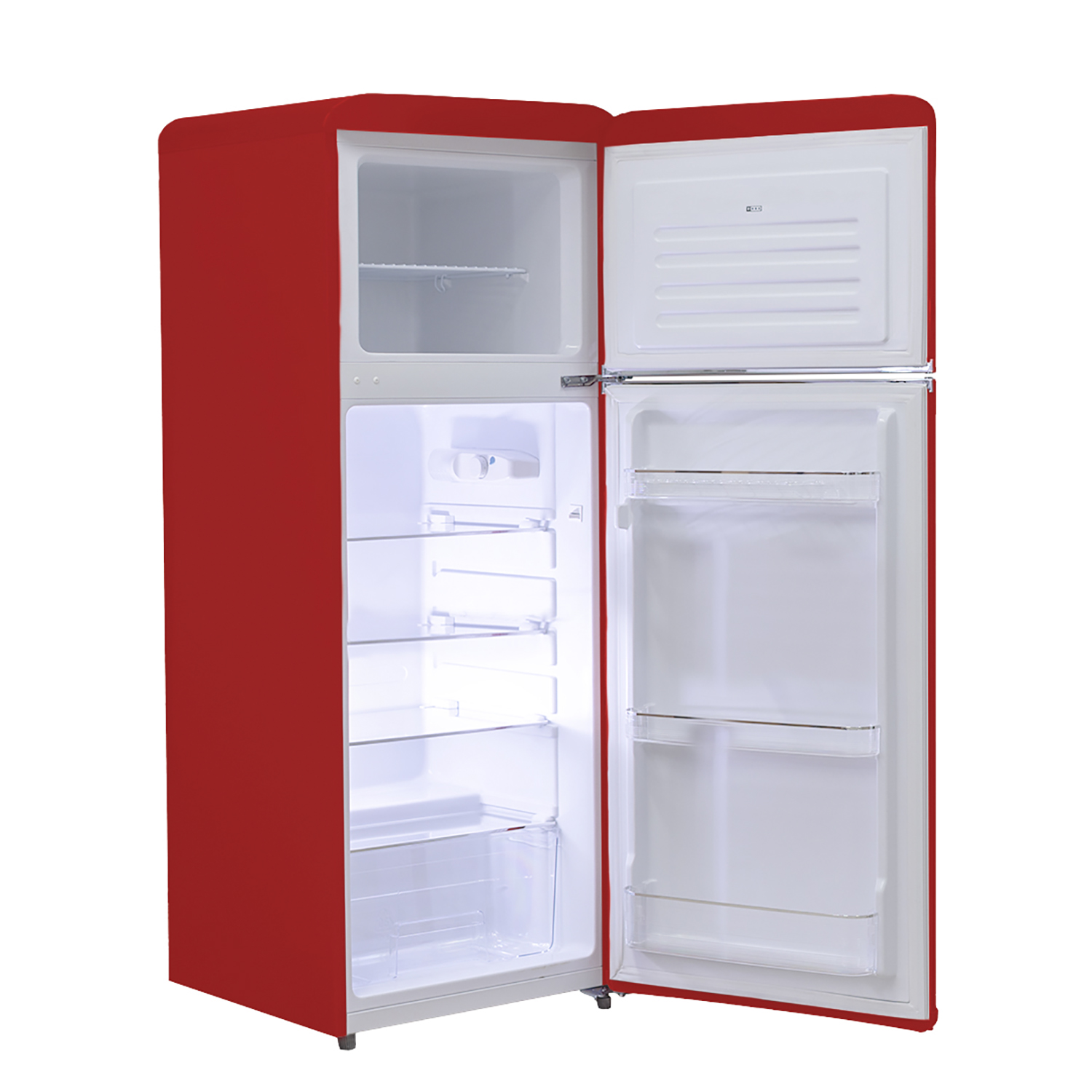 Frigorifero rosso, aperto. La porta superiore del congelatore è aperta, e quella inferiore del frigorifero pure.