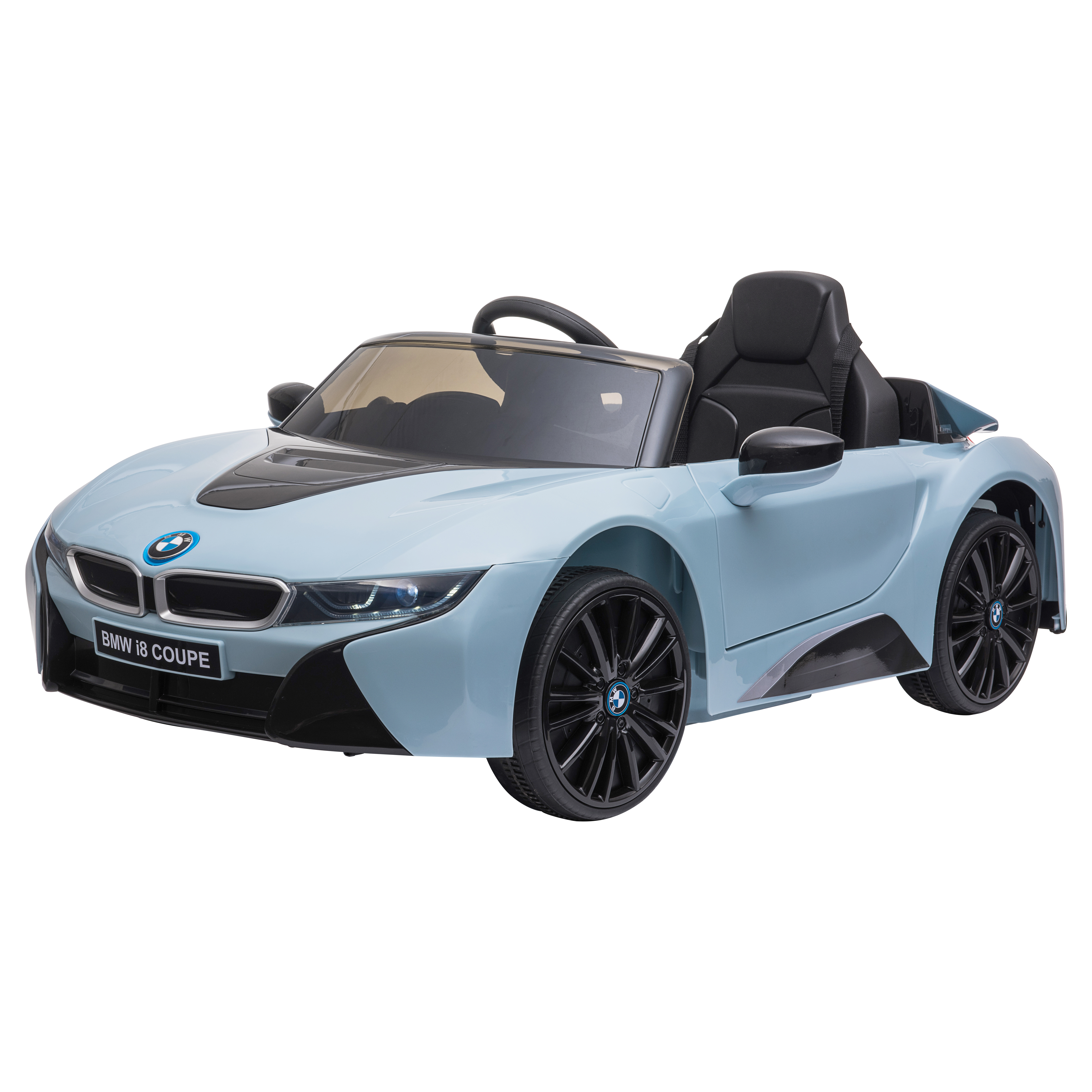 Un'auto giocattolo blu chiaro BMW i8 Coupe con ruote nere e interni neri, su sfondo bianco.