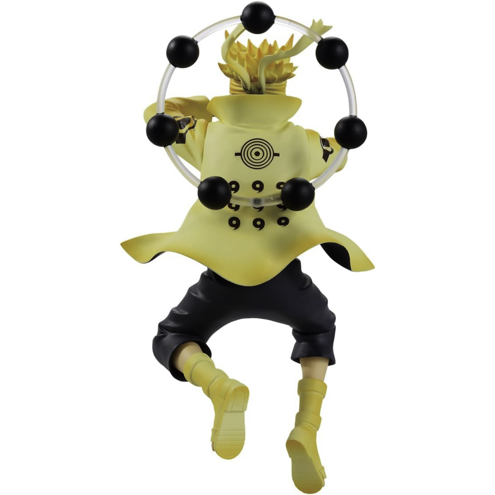 Figura de anime de Naruto con traje amarillo y seis esferas negras flotando alrededor.