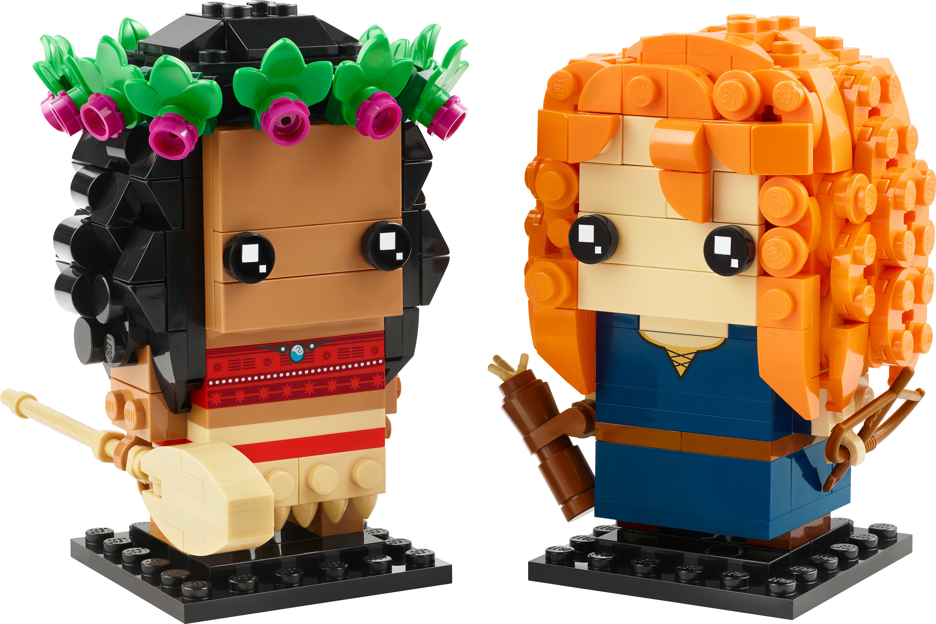 Lego BrickHeadz. Deux figurines Disney : Moana et Merida. Bases noires, costumes détaillés.