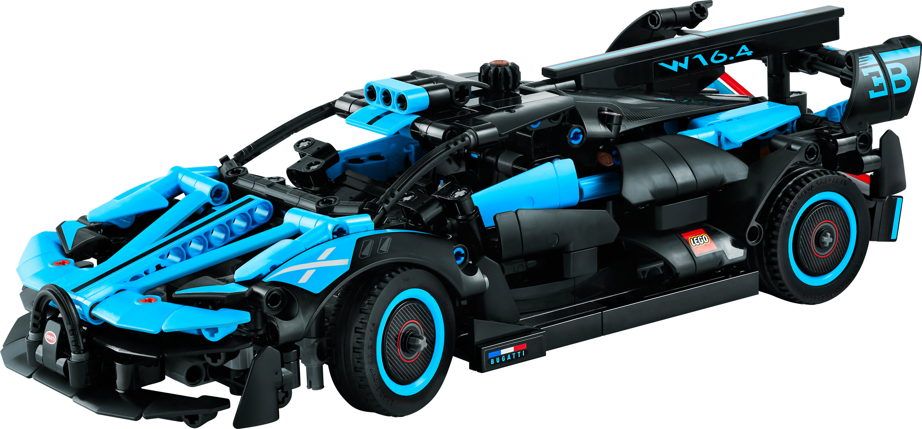 Samochód Lego Technic: czarny i niebieski samochód, ze spojlerem i dużym silnikiem. Białe tło.