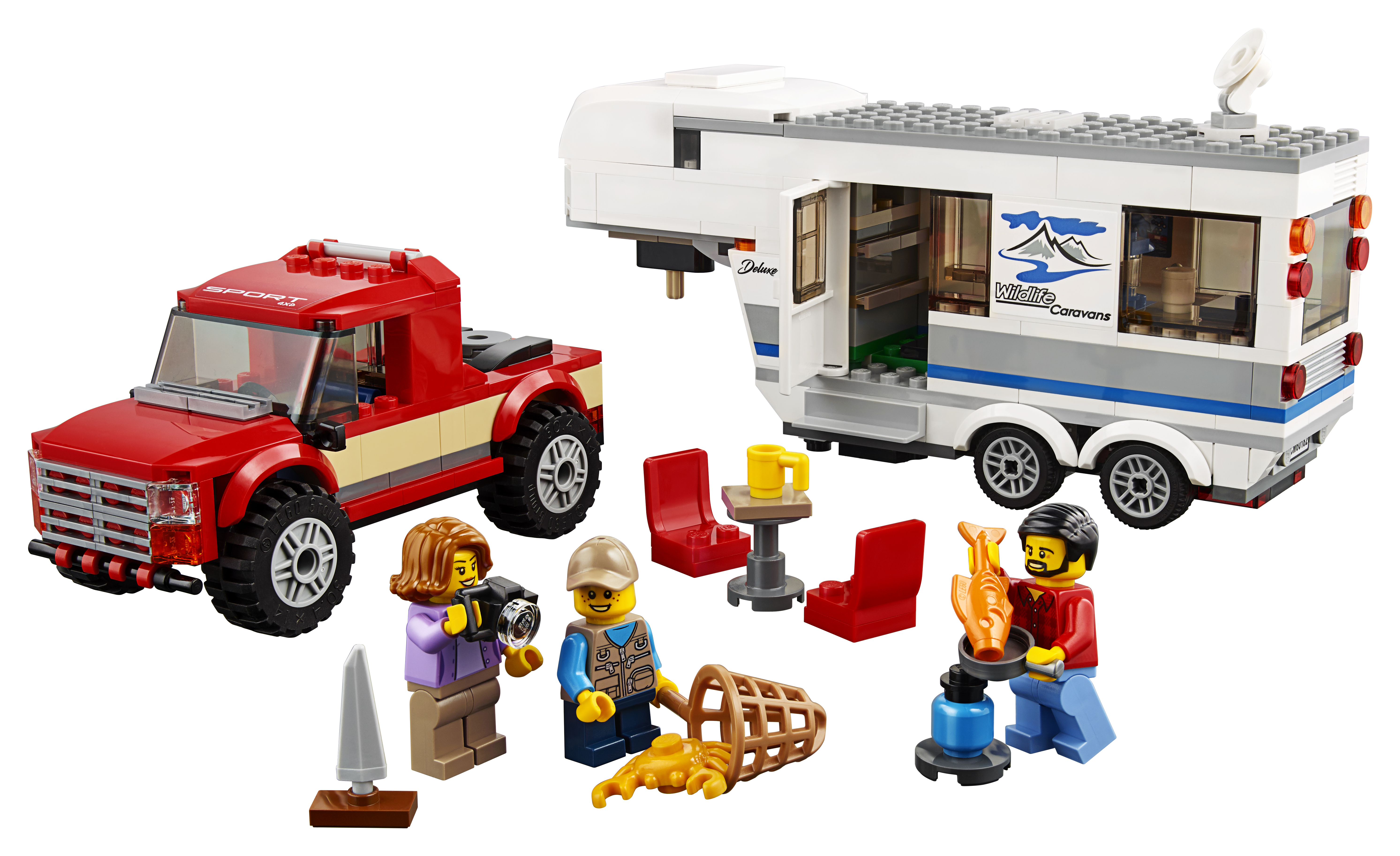 Set Lego City con un camion rosso, una roulotte e figure di campeggiatori che pescano e cucinano.