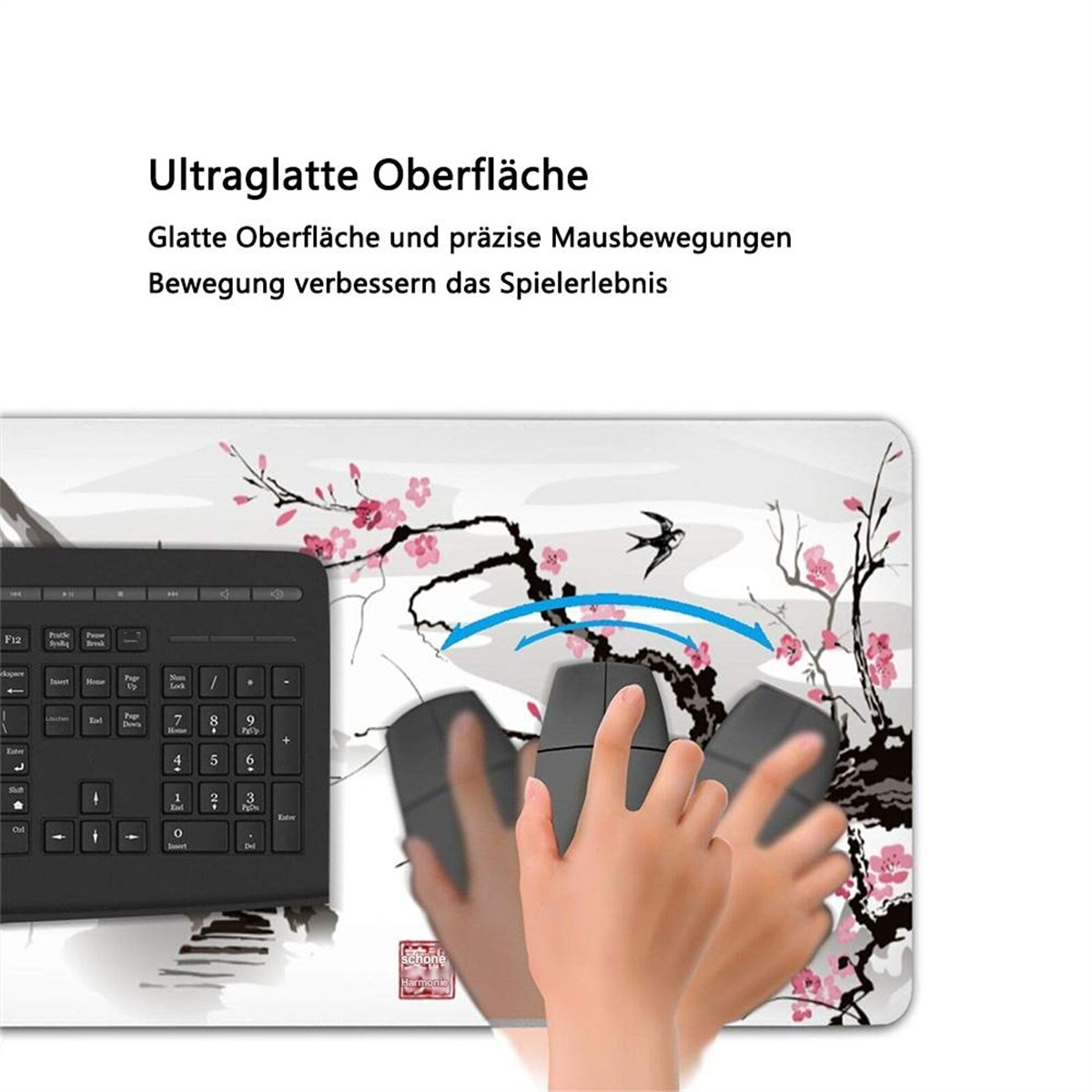 Mauspad mit floralem Design, Tastatur und Händen, die mit der Maus interagieren.