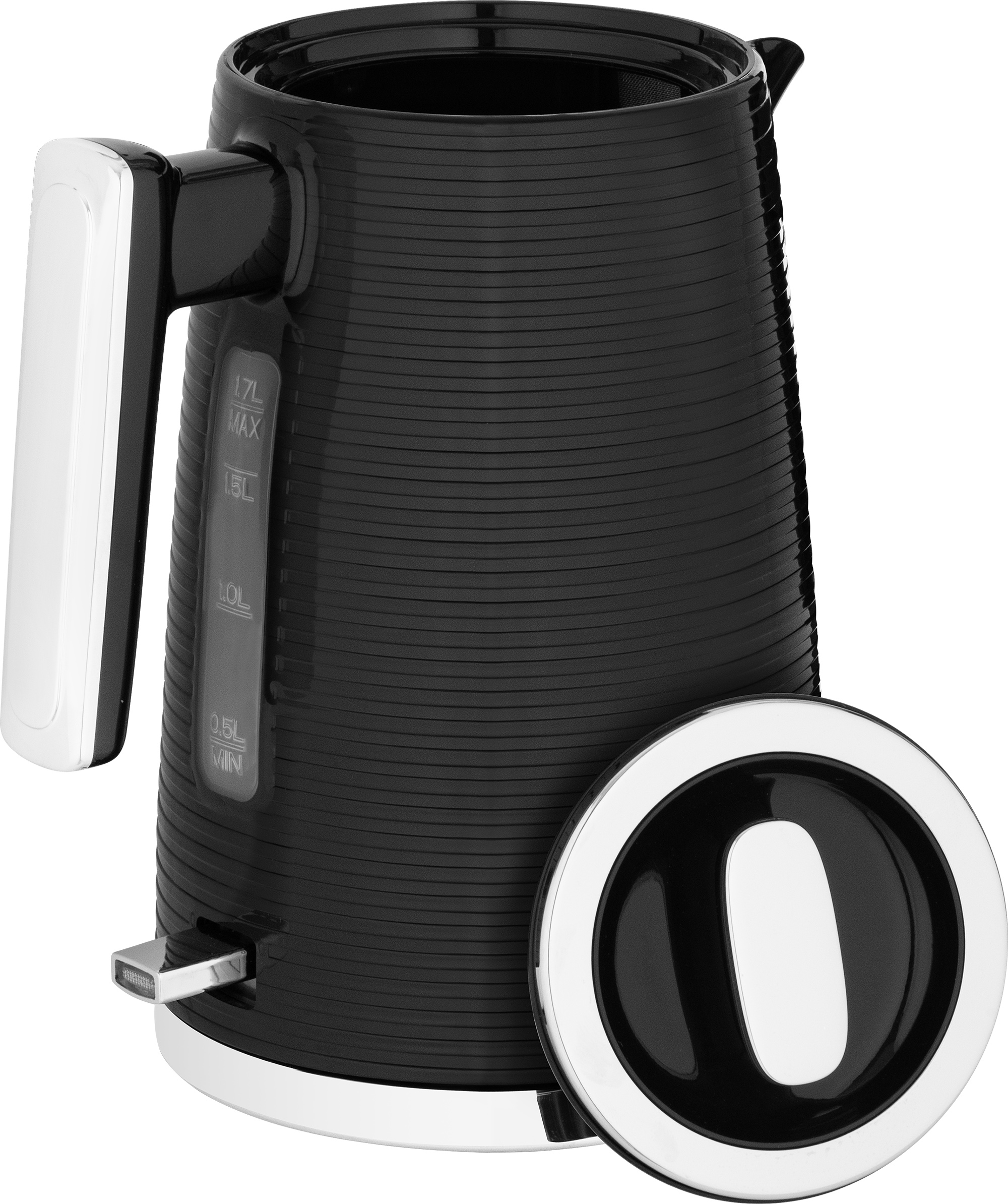 Czarny czajnik elektryczny z białym uchwytem i pokrywką. Pokrywka jest otwarta.