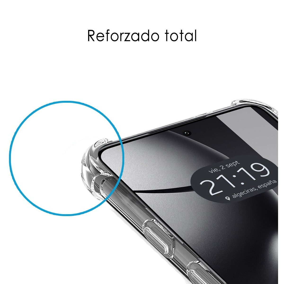 Primo piano di un telefono in una custodia trasparente. Testo: 'Rinforzato totale'. Lo schermo mostra l'ora.