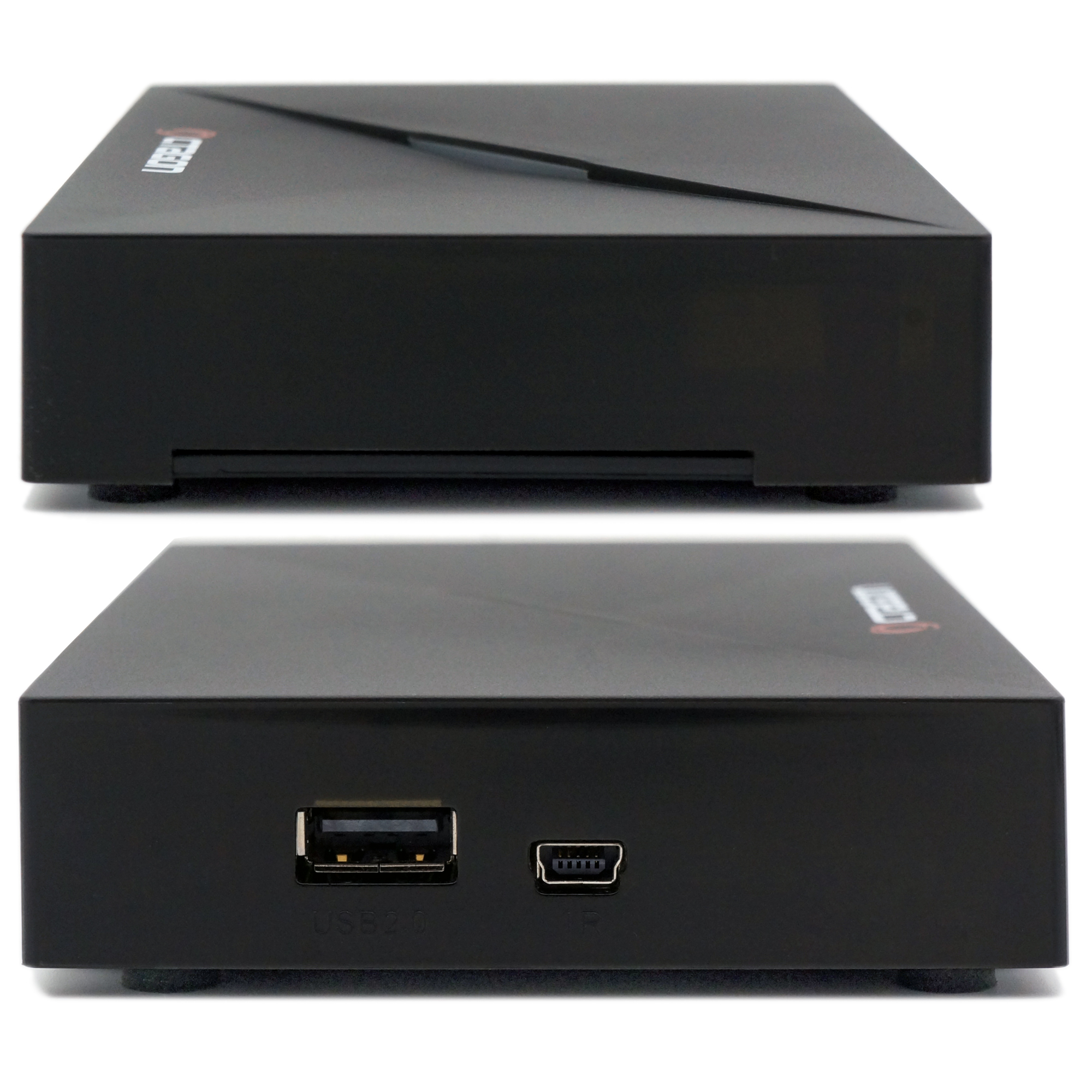 Zwei schwarze Boxen, übereinander, mit USB- und anderen Anschlüssen sichtbar.