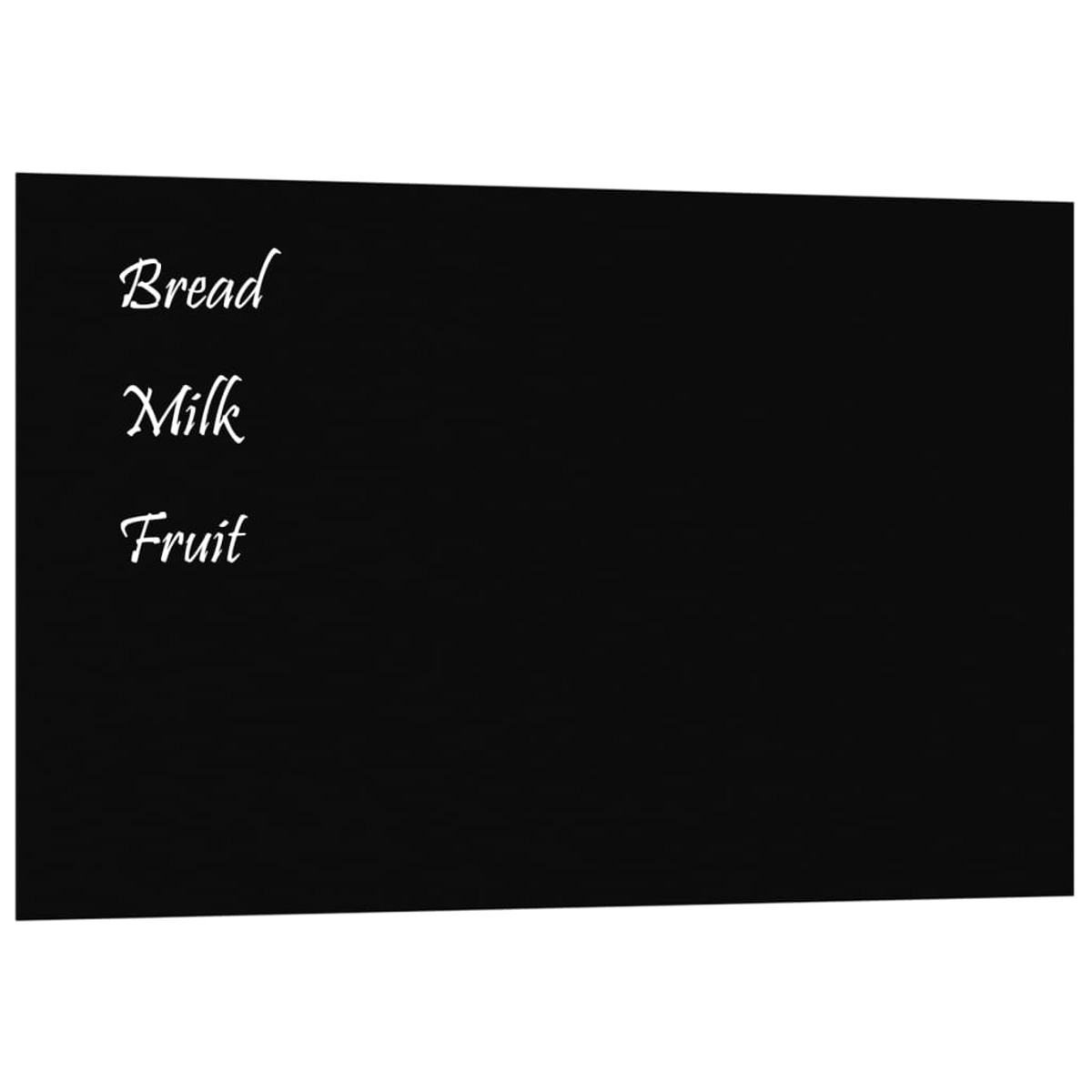 Schwarzes Brett mit Einkaufsliste: Brot, Milch, Obst. Weißer Text auf Schwarz. Weißer Hintergrund.