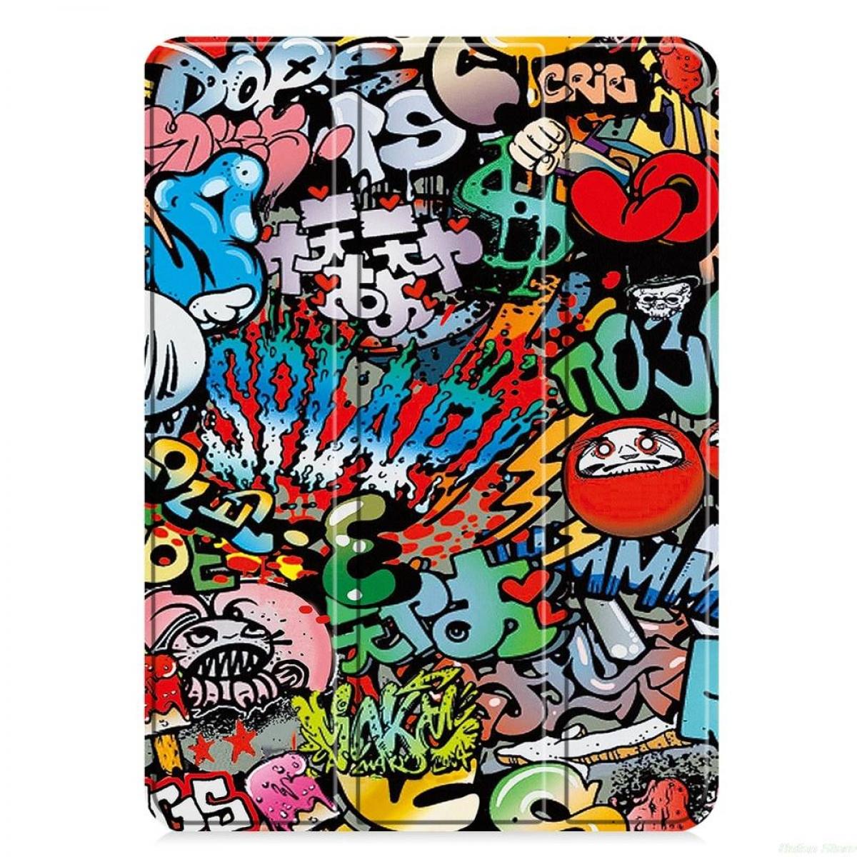 Tablethülle mit Graffiti-Design. Buntes, chaotisches Design mit verschiedenen Wörtern, Gesichtern und Symbolen. Schwarzer Hintergrund.