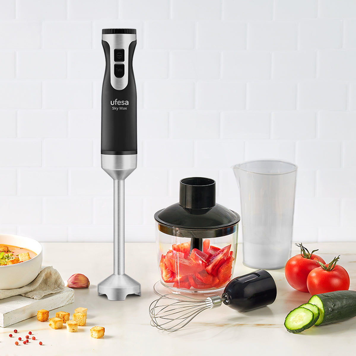 Ufesa Galaxy Max Handmixer, Vermogen 1200 W, 24 snelheden TURBO, 4 hoogefficiëntie messen, ergonomisch en spetervrij ontwerp, accessoires inbegrepen, zonder BPA