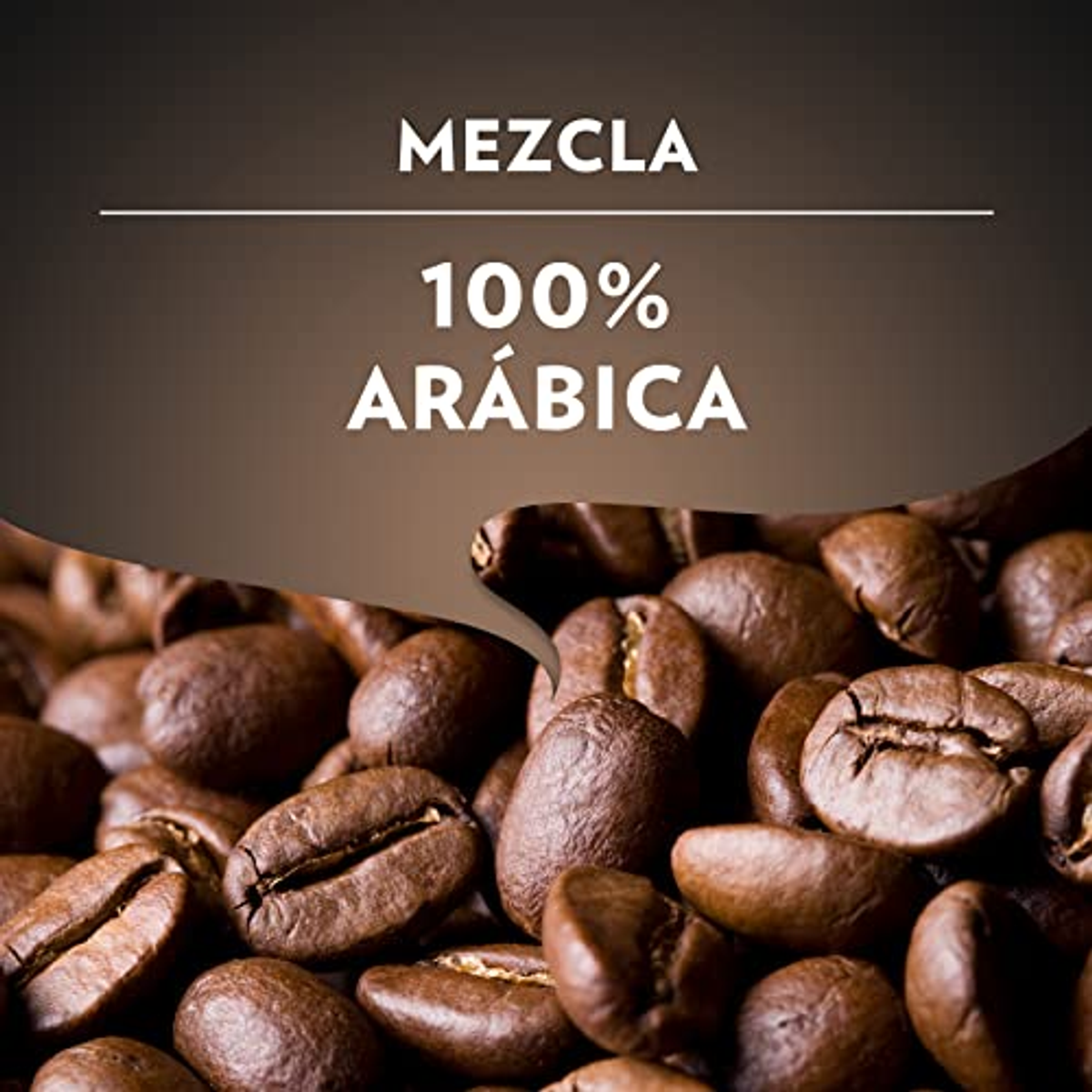 Primo piano di chicchi di caffè con testo 'MEZCLA' e '100% ARÁBICA' in un fumetto.
