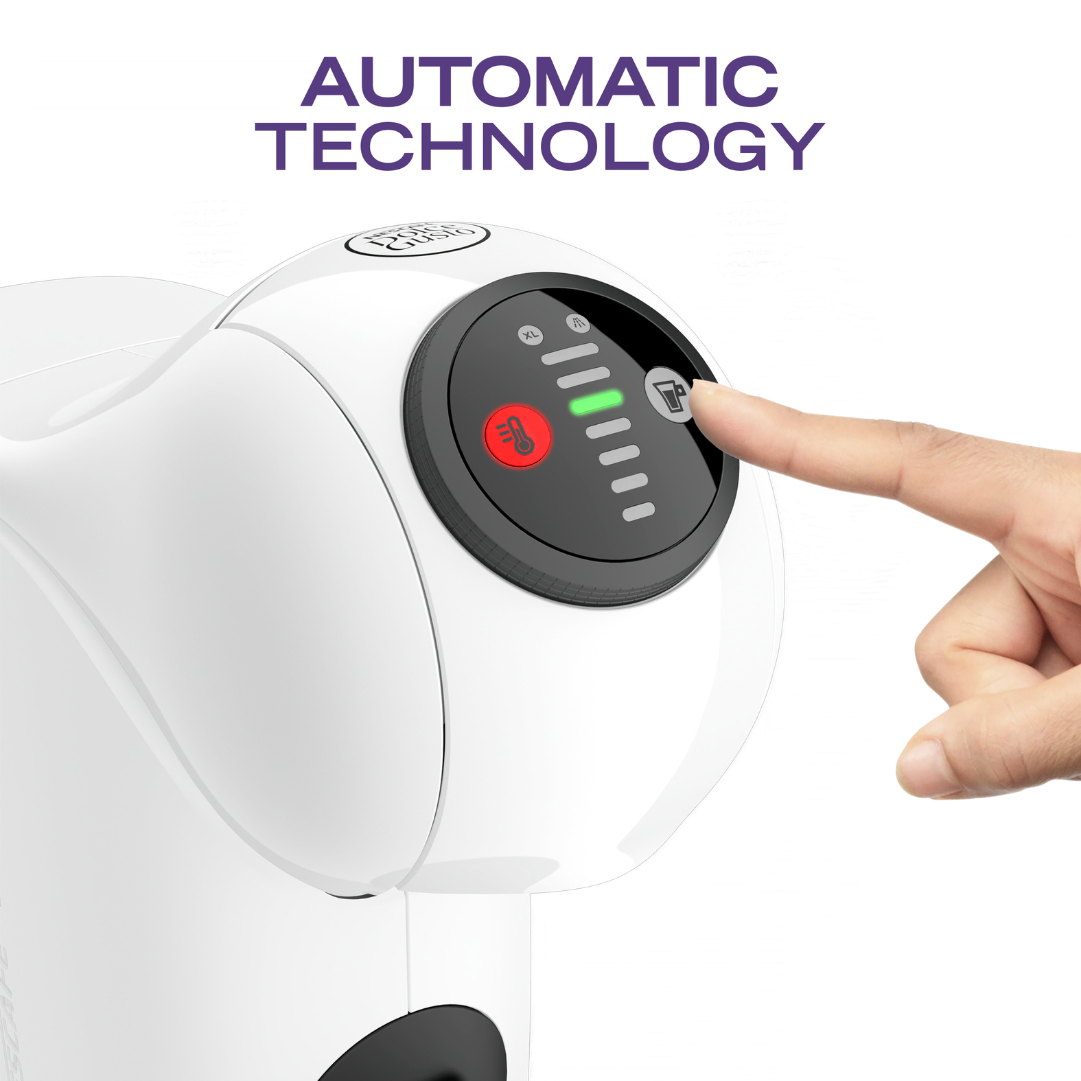 Biały ekspres do kawy z dłonią naciskającą przycisk.