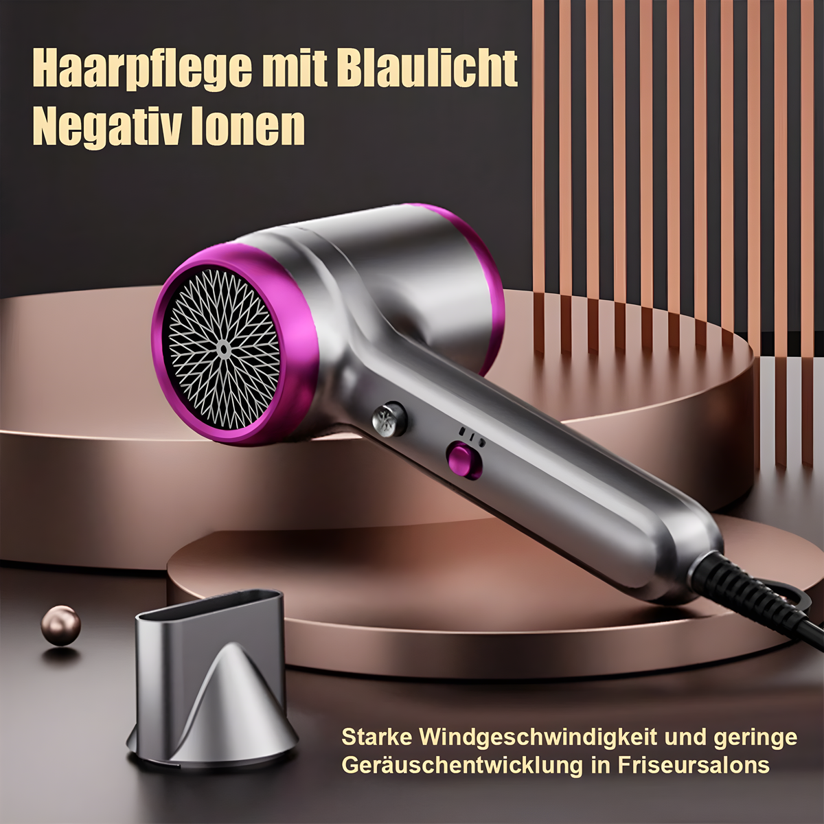 Silberner Haartrockner mit rosa Akzenten, schwarzem Kabel und Düse. Texte: Haarpflege, negative Ionen, starker Wind.