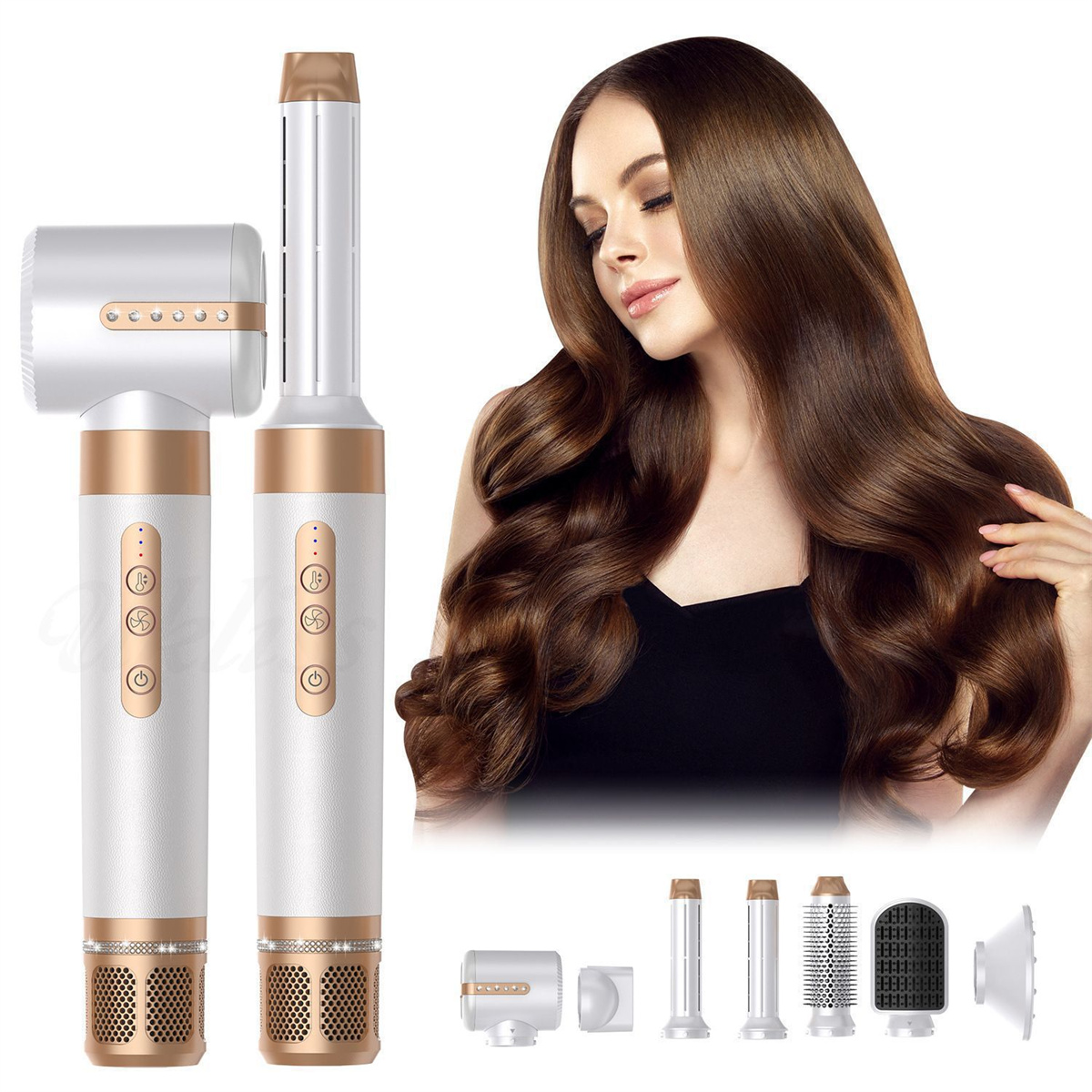 Eine Frau hält ihr Haar neben einem Haarstyling-Tool und mehreren Aufsätzen.