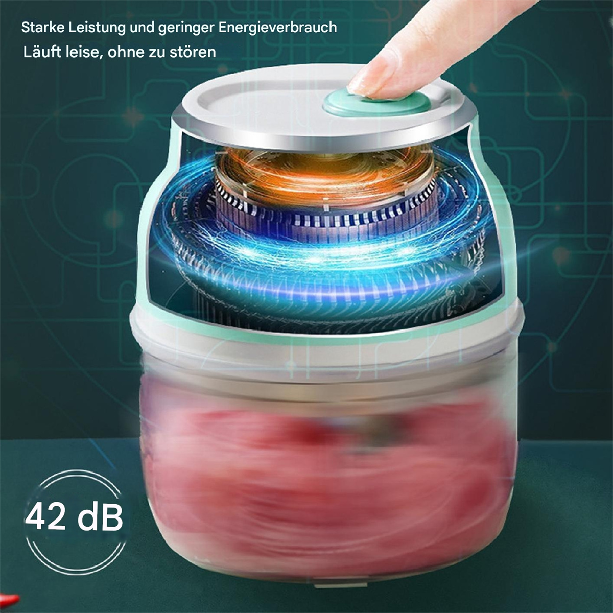 Elektrischer Zerkleinerer mit Steuerknopf, mit dem Essen im Inneren gezeigt.