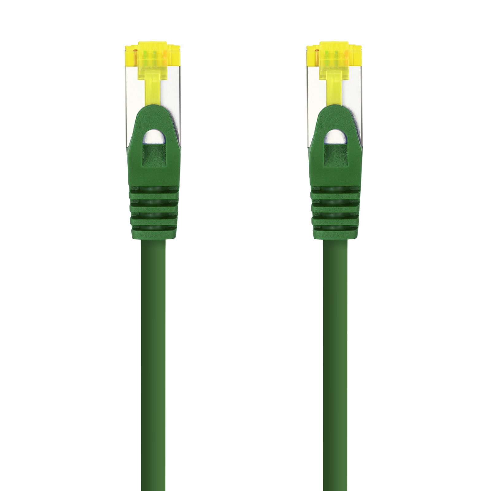 Twee groene netwerkkabels met gele connectoren op een witte achtergrond.