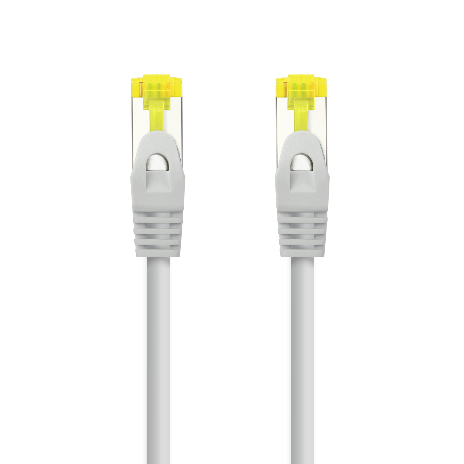 Twee witte ethernetkabels met gele connectoren, tegen een witte achtergrond.