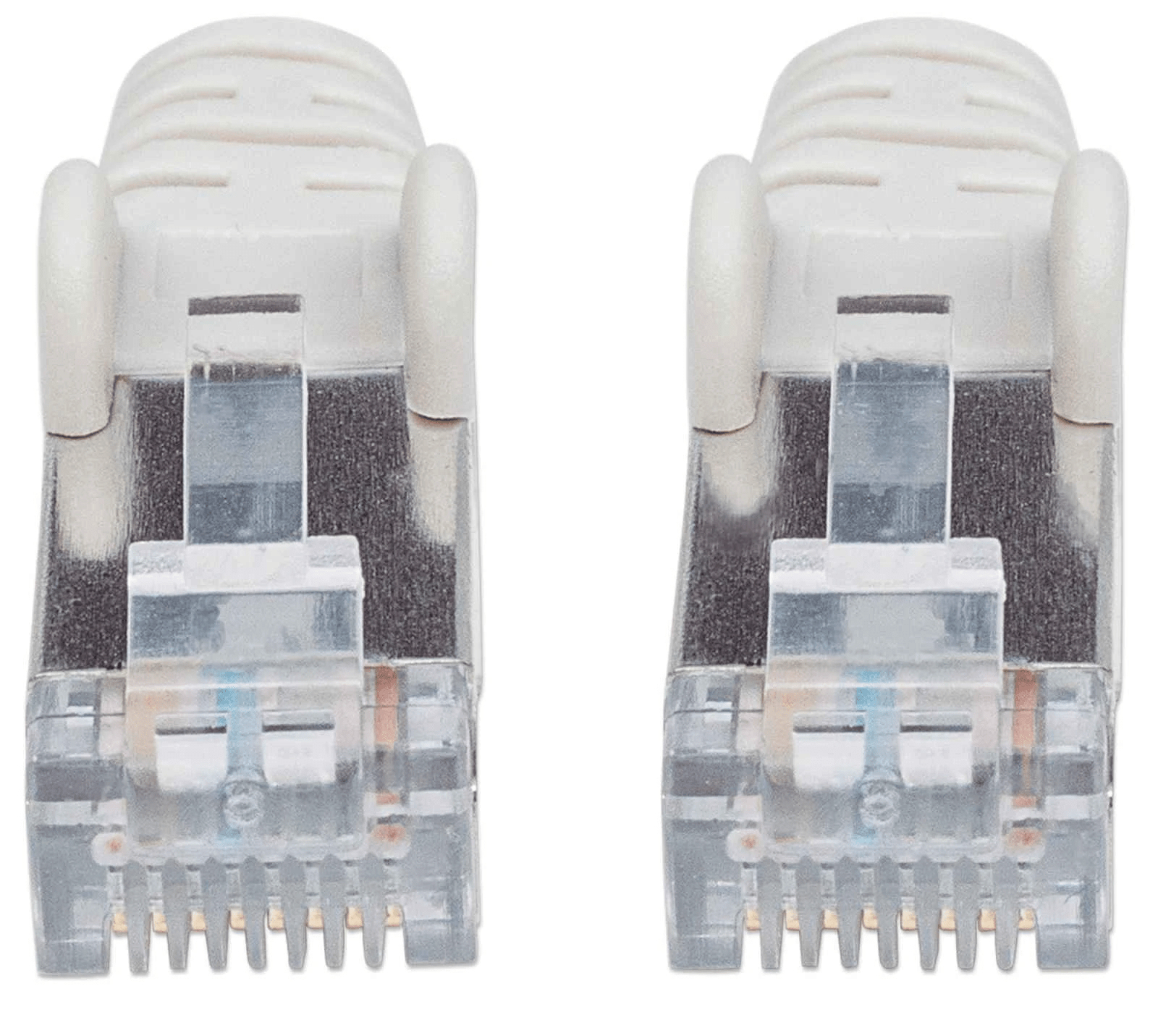 Twee witte RJ45-connectoren, close-up op een witte achtergrond.