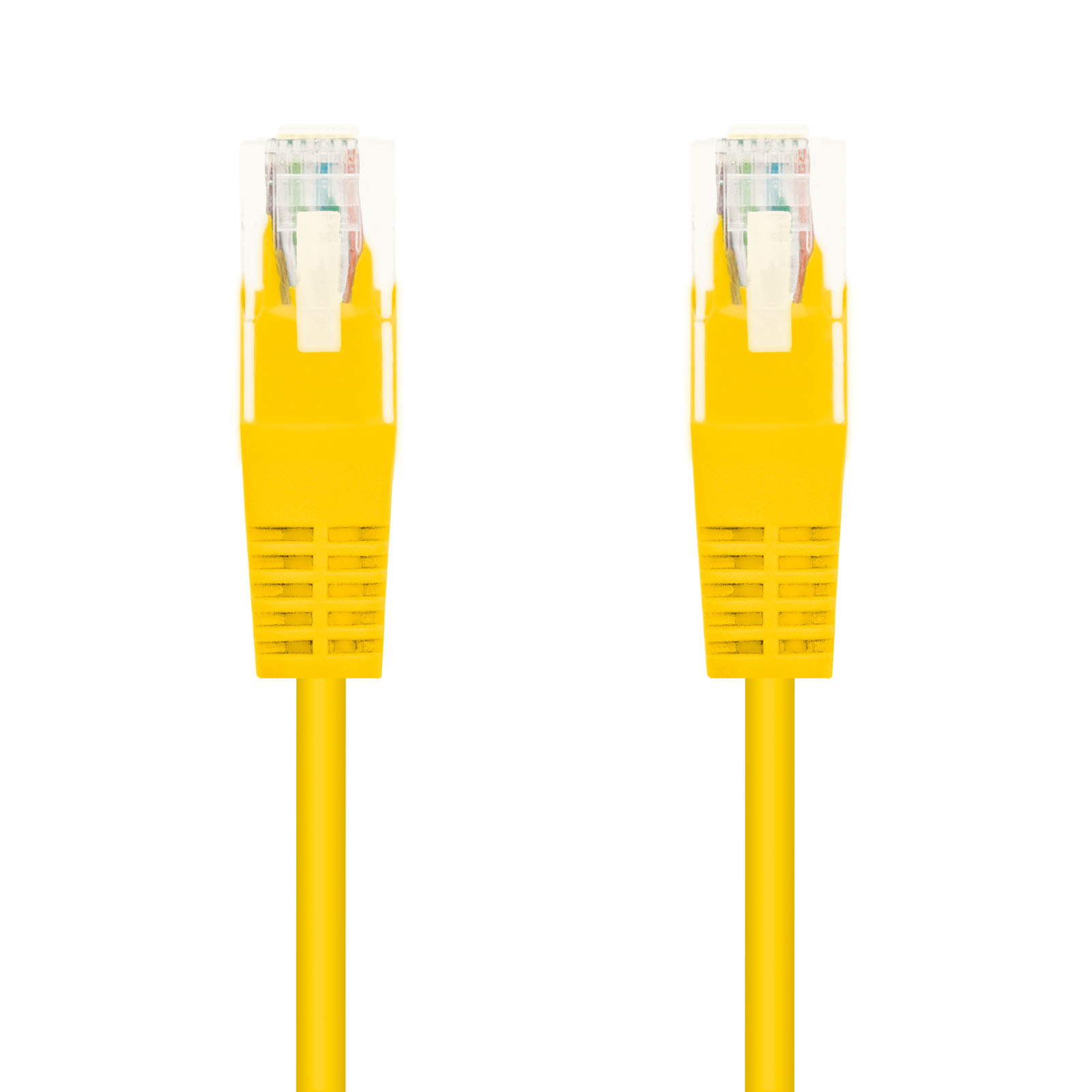 Dos cables Ethernet amarillos, conectores en la parte superior.