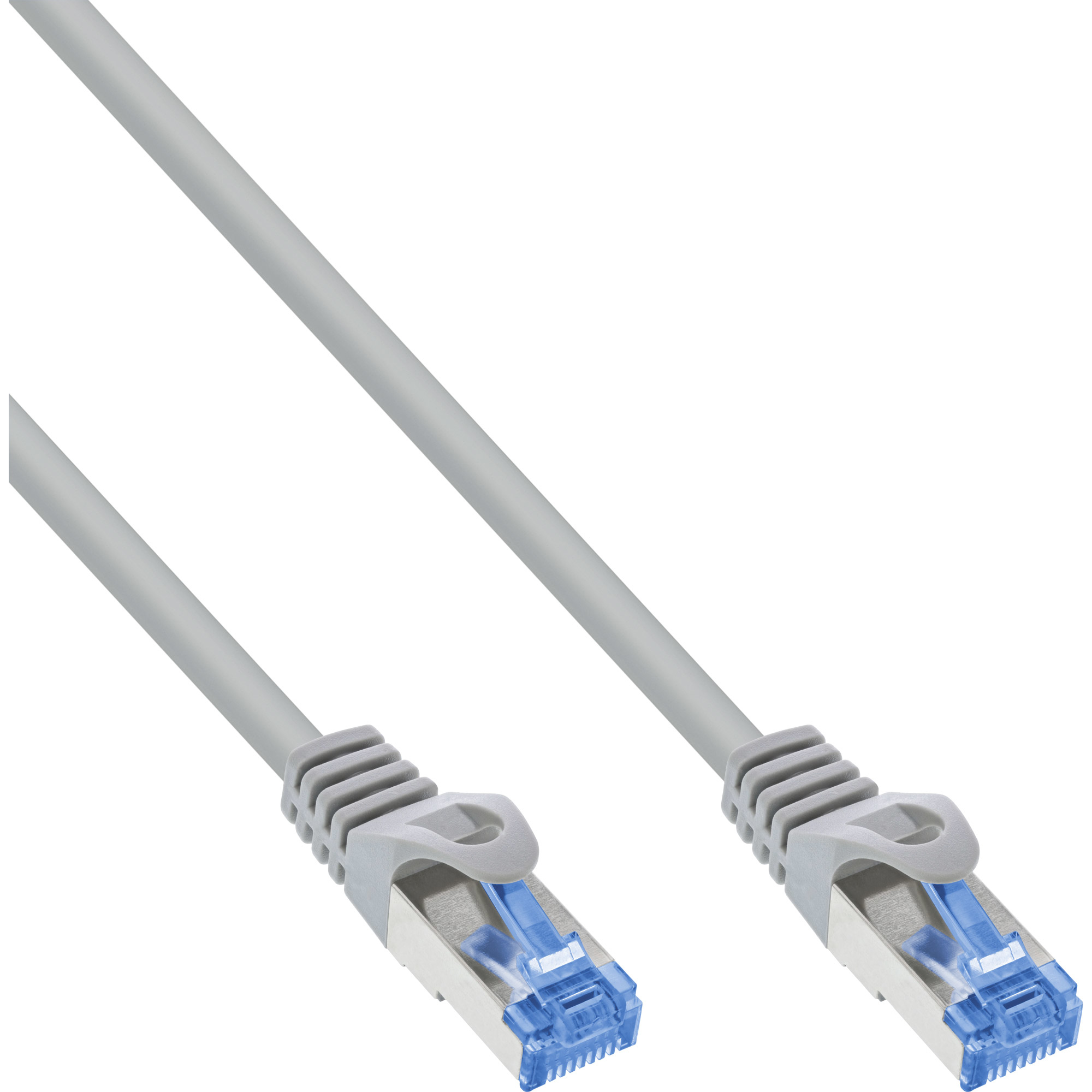 Câble Ethernet gris avec connecteurs bleus.
