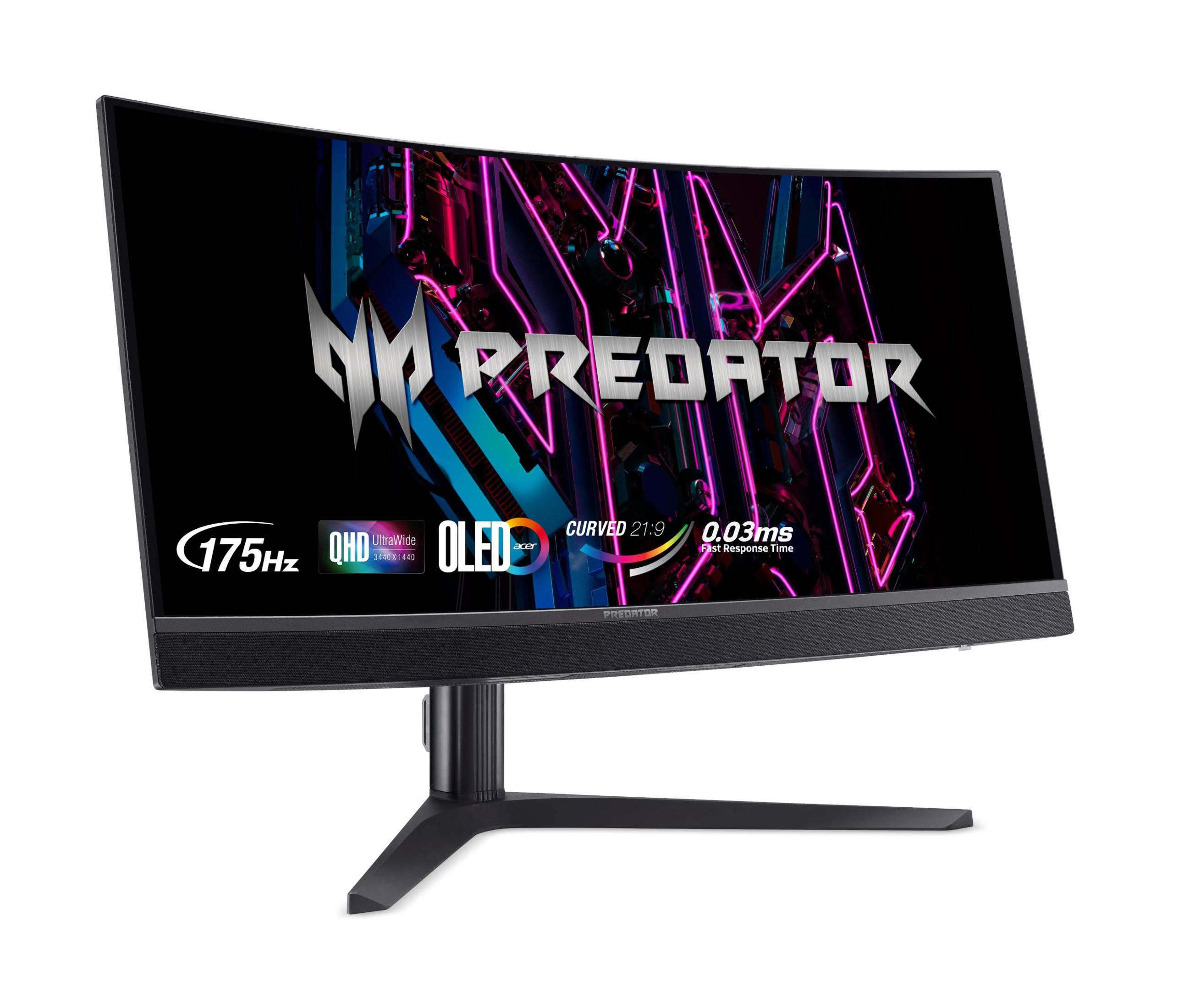 Zakrzywiony czarny monitor wyświetlający żywy obraz z tekstem i podstawką poniżej.