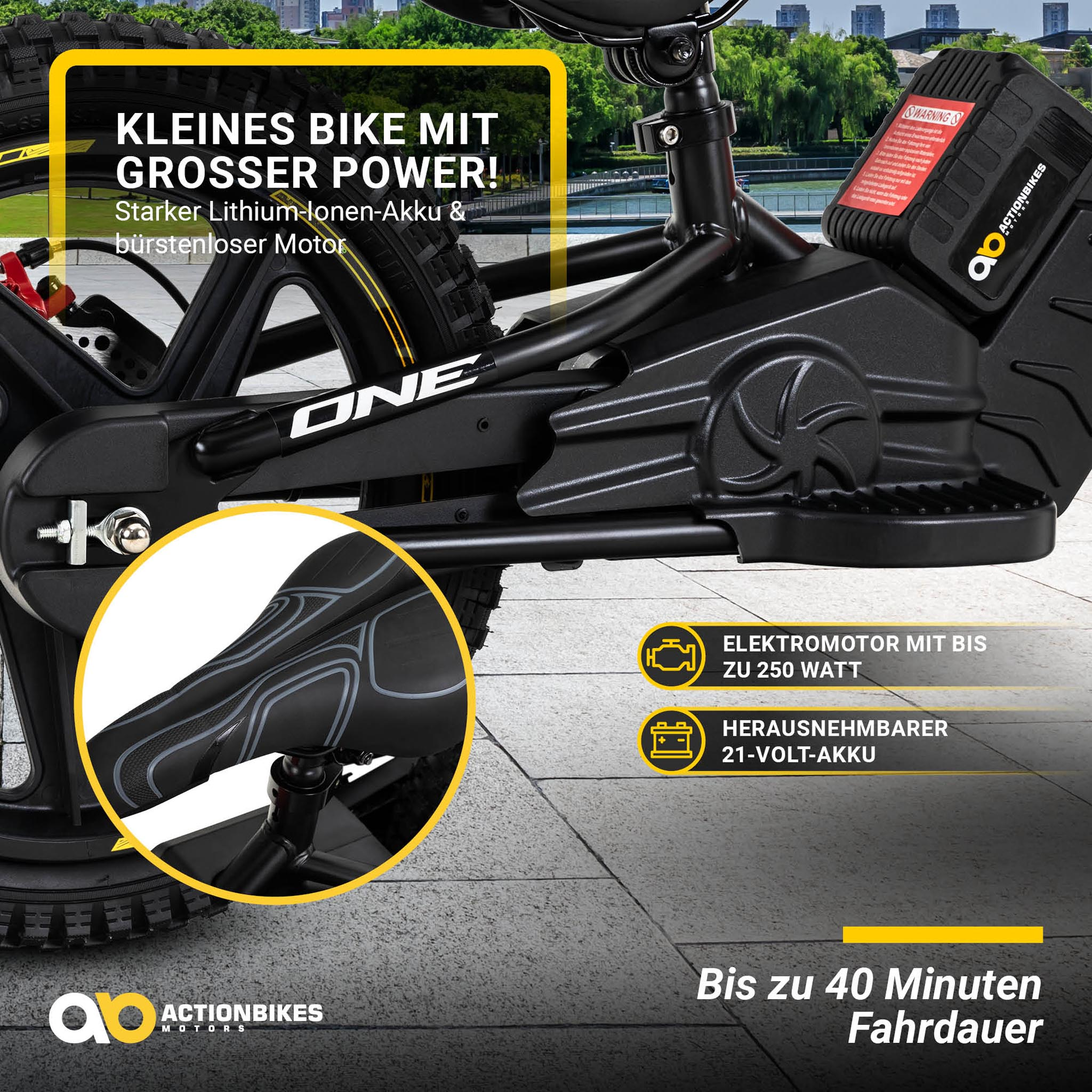 Ein schwarzes E-Bike mit Textbezeichnungen. Das Fahrrad hat einen Sitz und einen Motor mit Etiketten.