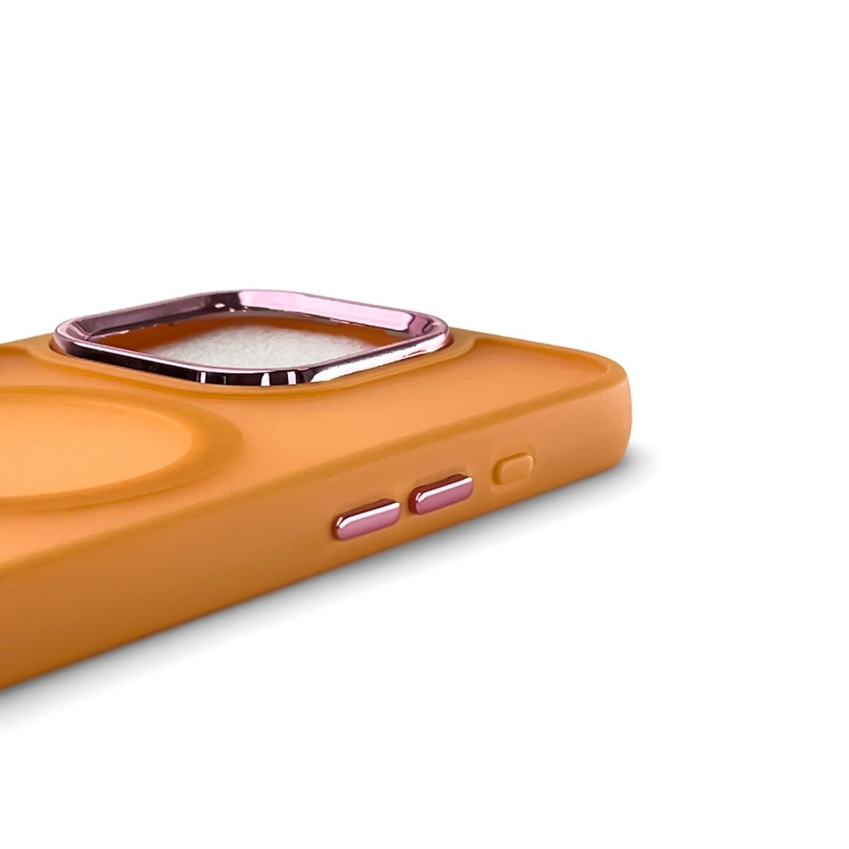 Custodia arancione per telefono con anello fotocamera e pulsanti rosa laterali.