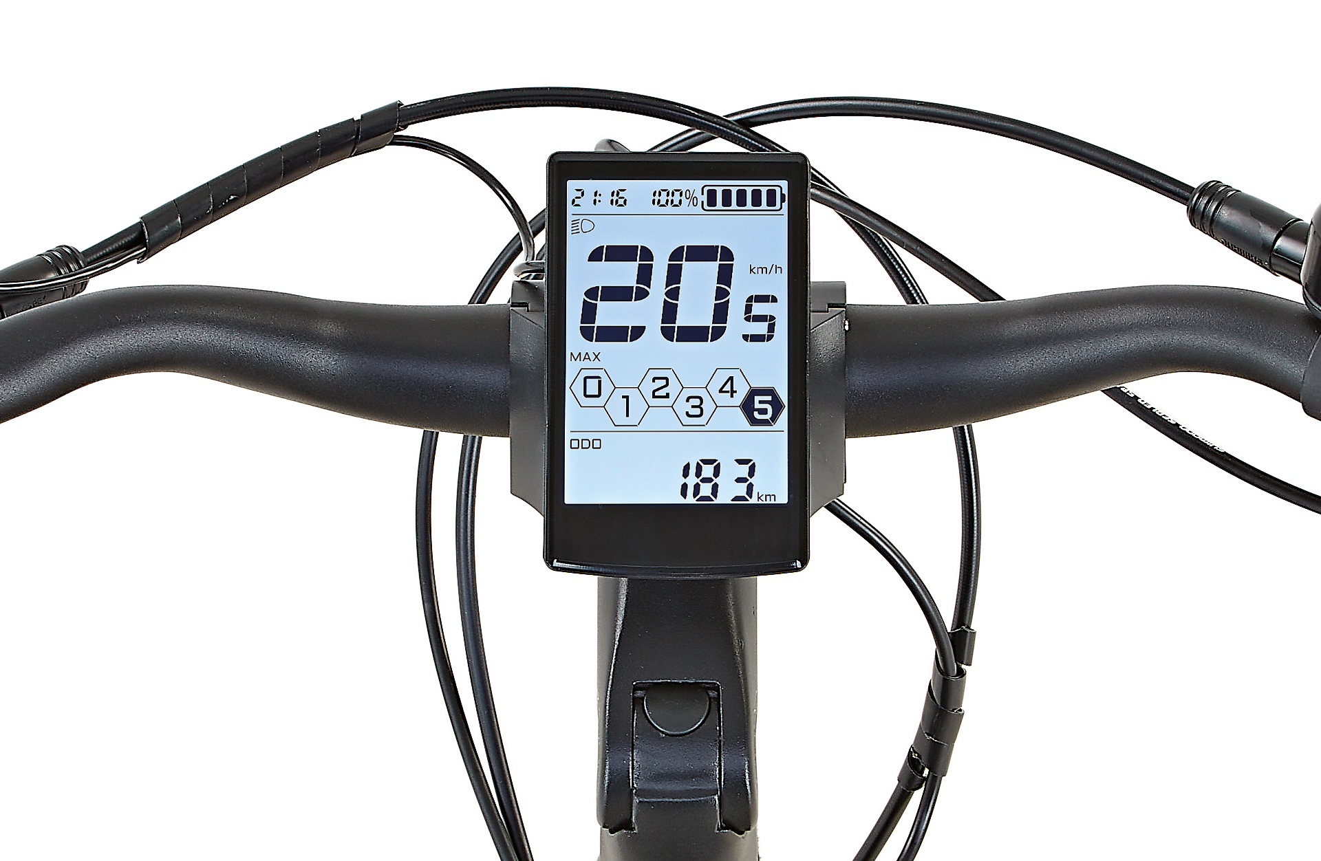 Schwarzer Fahrradlenker mit digitalem Display, das Geschwindigkeit, Zeit und Akkuladestand anzeigt.