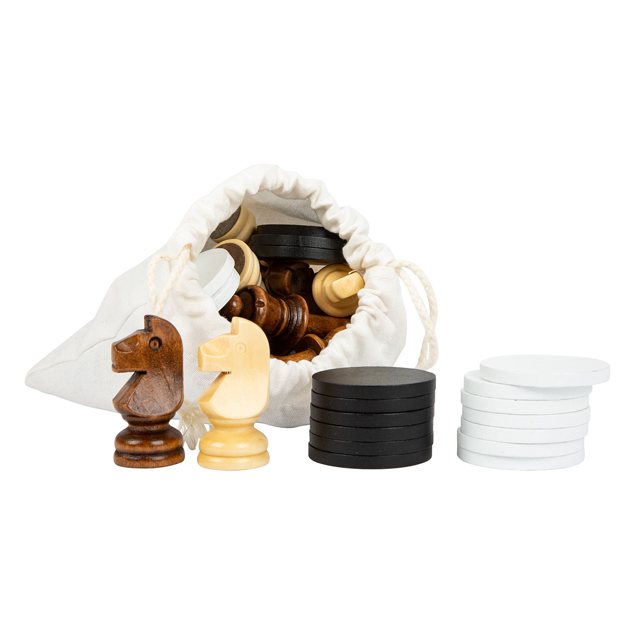 Eine weiße Tasche mit Schachfiguren. Zwei Springer, schwarz und weiß. Ein Stapel schwarzer und weißer Dame.
