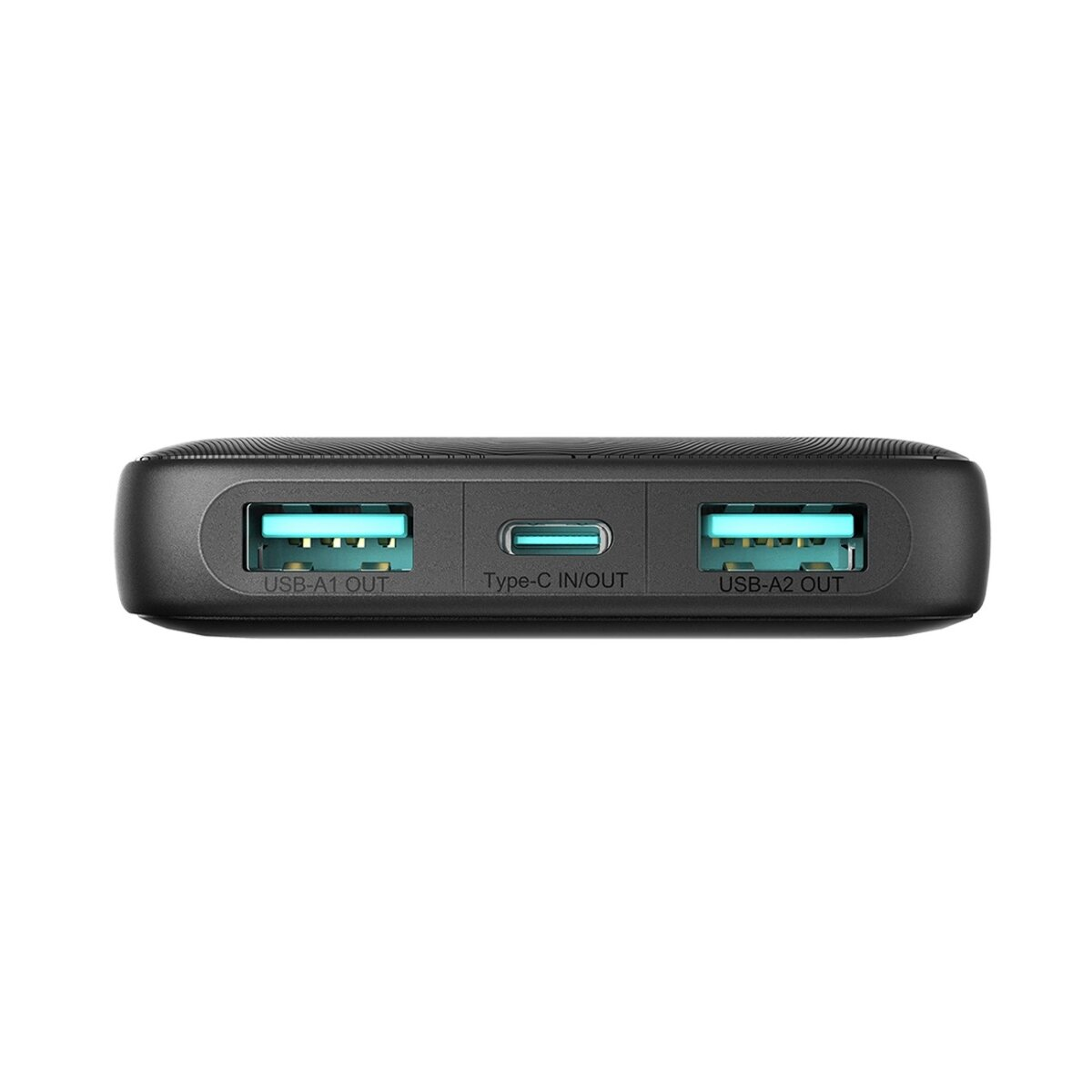 Czarny power bank z portami USB i portem Type-C in/out.