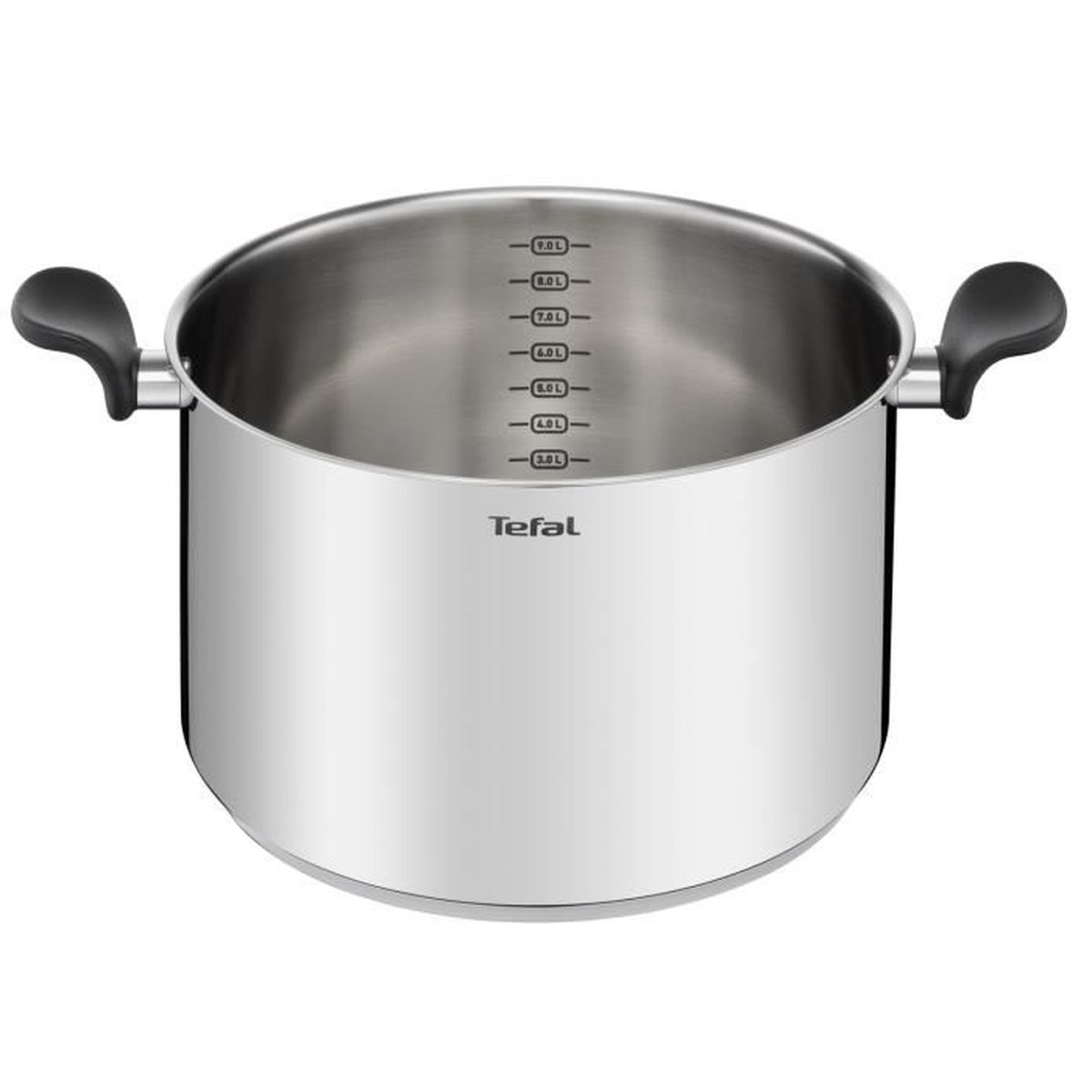 Ein Edelstahl-Tefal-Topf mit Kapazitätsmarkierungen und schwarzen Griffen auf weißem Hintergrund.