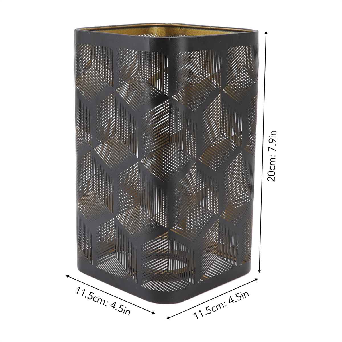Schwarze Metalllaterne mit geometrischem Design, goldfarbenem Innenraum.