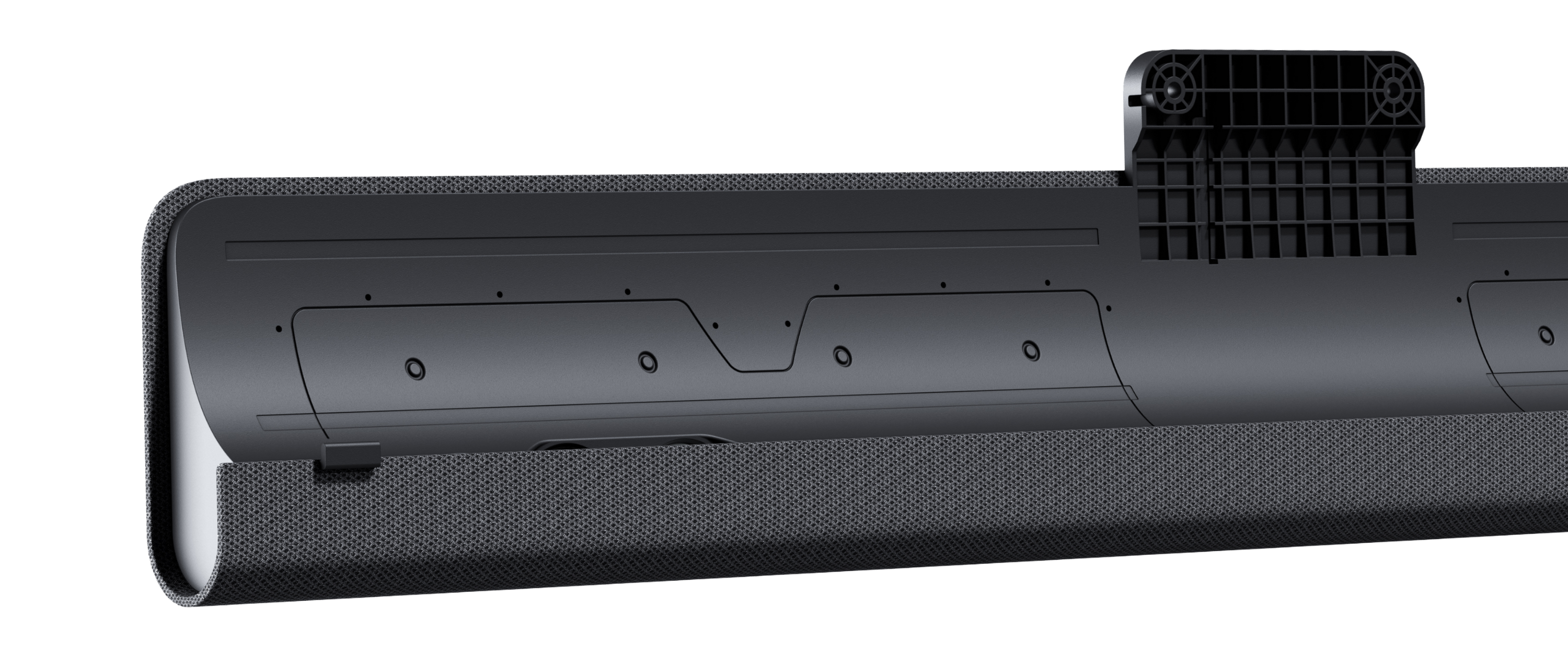 Una soundbar nera con staffa di montaggio, vista da dietro.
