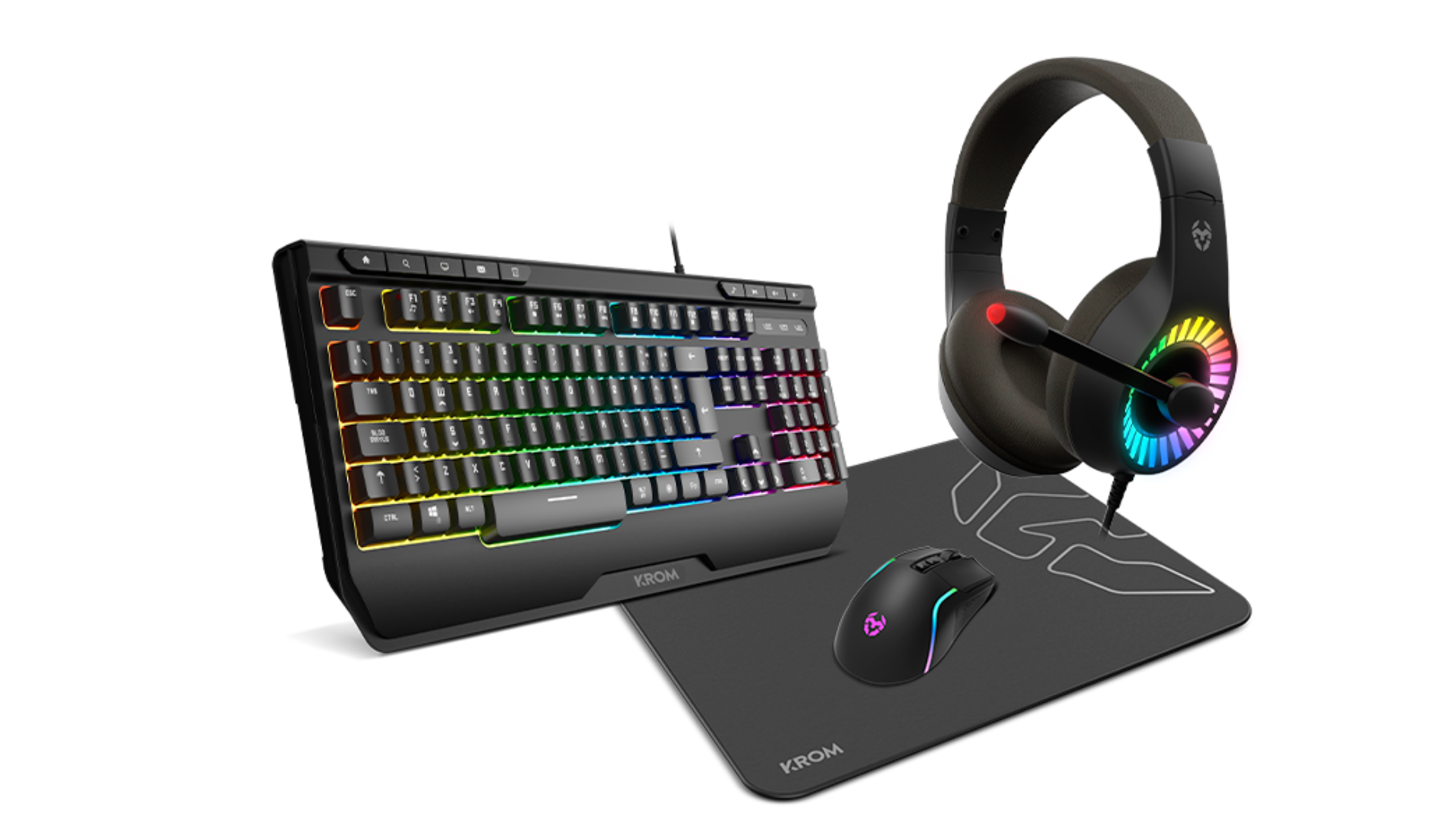 Configurazione di gioco: tastiera, mouse, tappetino per mouse e cuffie. Tutto nero con illuminazione RGB.